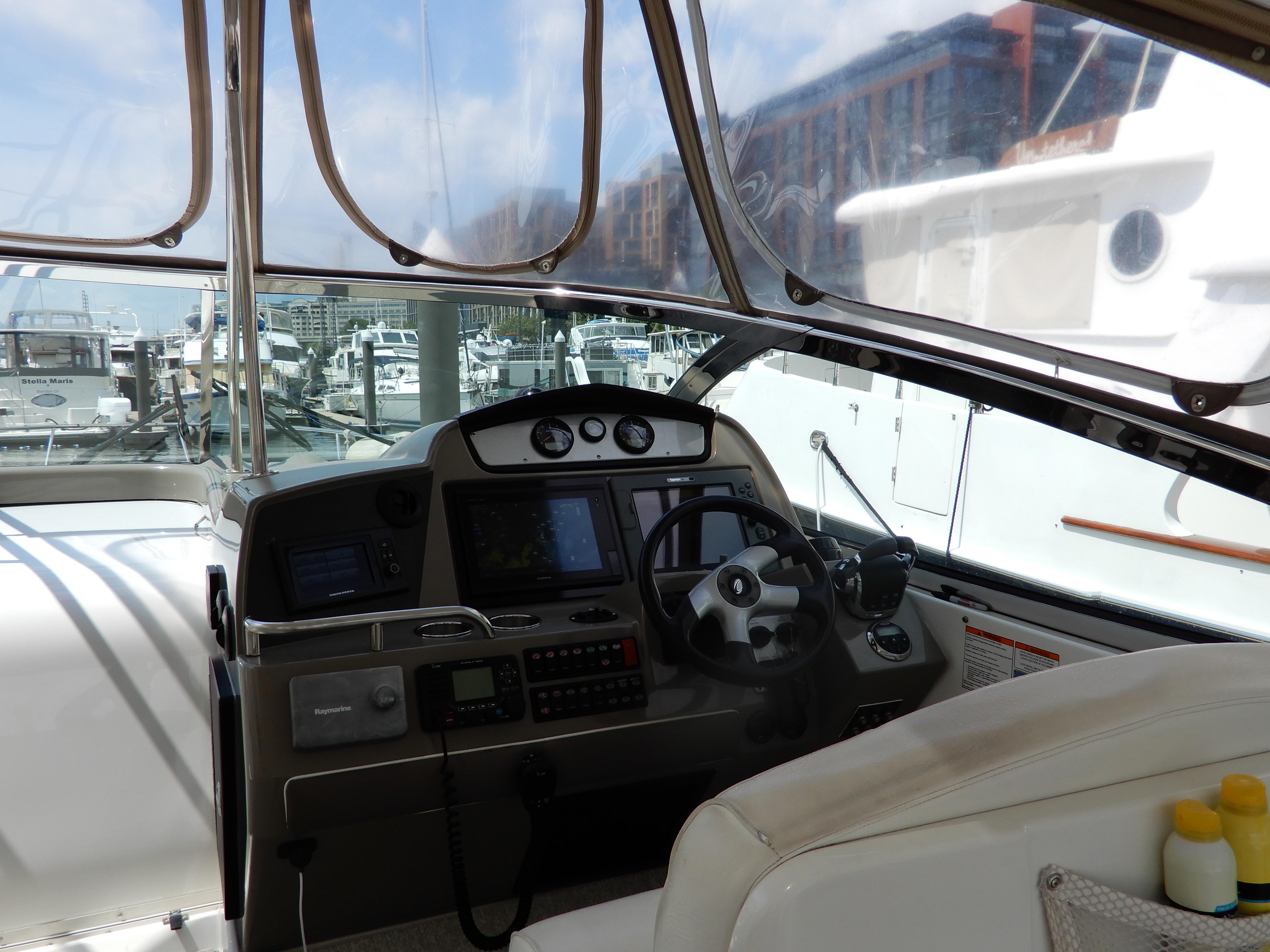 2008-cruisers-yachts-460-express-power-9881674-20250723113503331-1