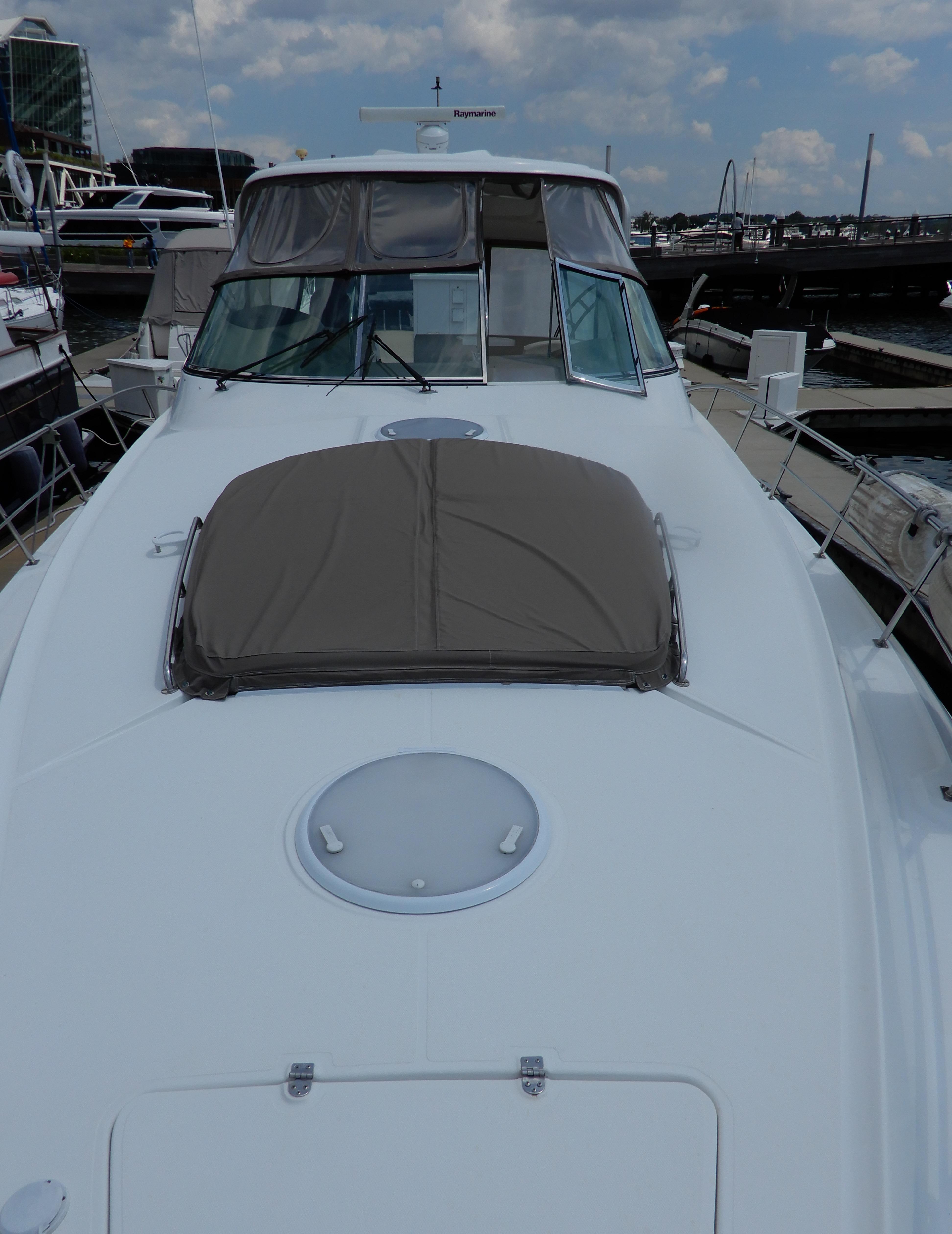 2008-cruisers-yachts-460-express-power-9881674-20250723113513273-1