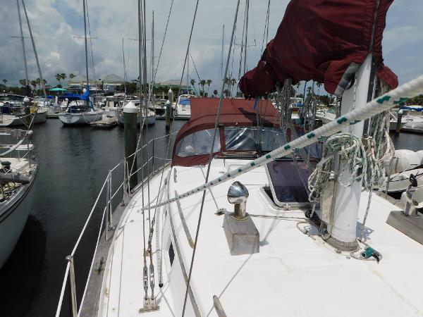 35' Endeavour, Listing Number 100916912, - Photo No. 26