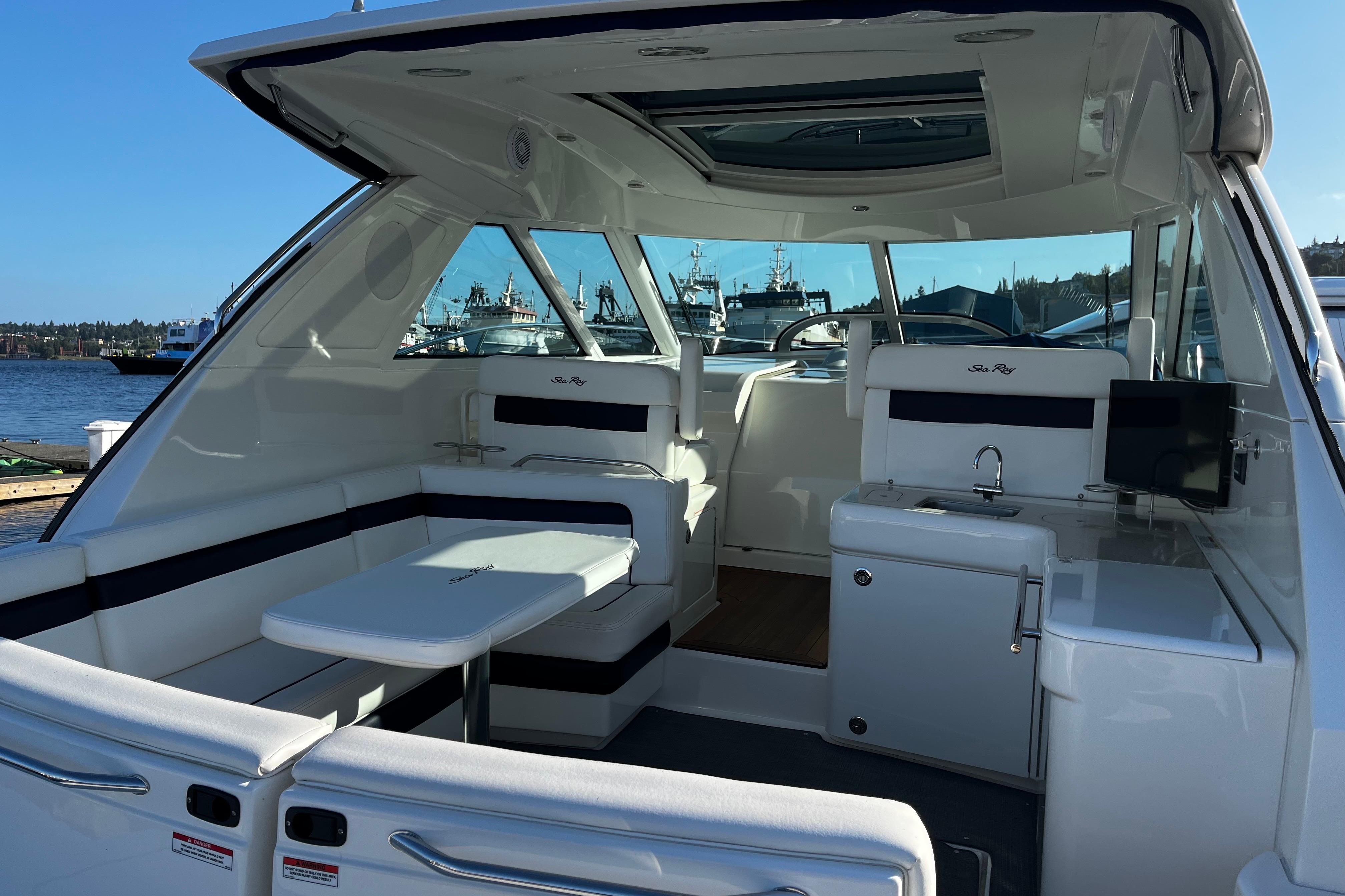 2010 Sea Ray 450 Sundancer #TBST7625J inventory image at Sun Country Yachts, South Lake Union (Seattle)