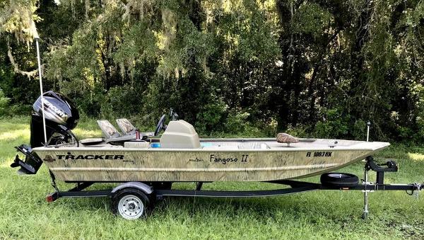 2017 Avalon boat for sale, model of the boat is GRIZZLY® 1648 MVX SC & Image # 7 of 13