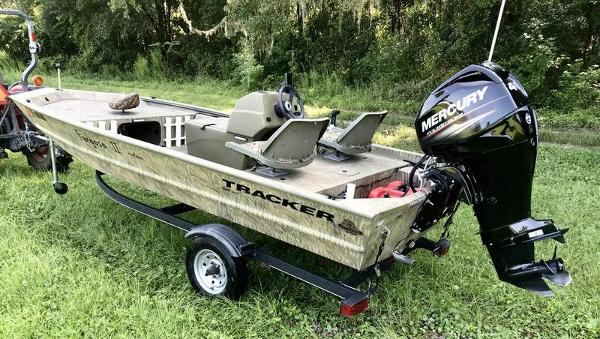 2017 Avalon boat for sale, model of the boat is GRIZZLY® 1648 MVX SC & Image # 11 of 13