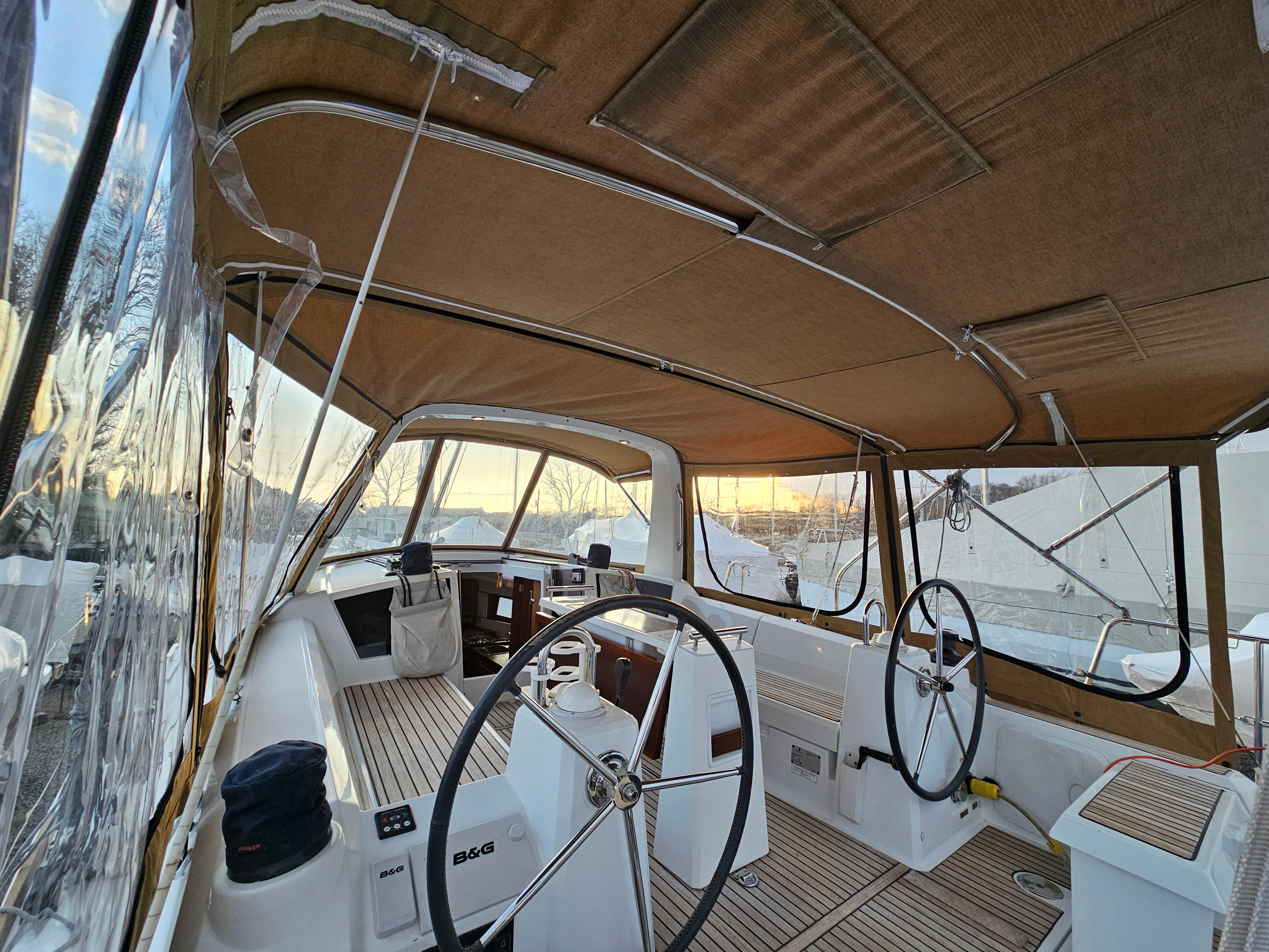 Yacht Photos Pics