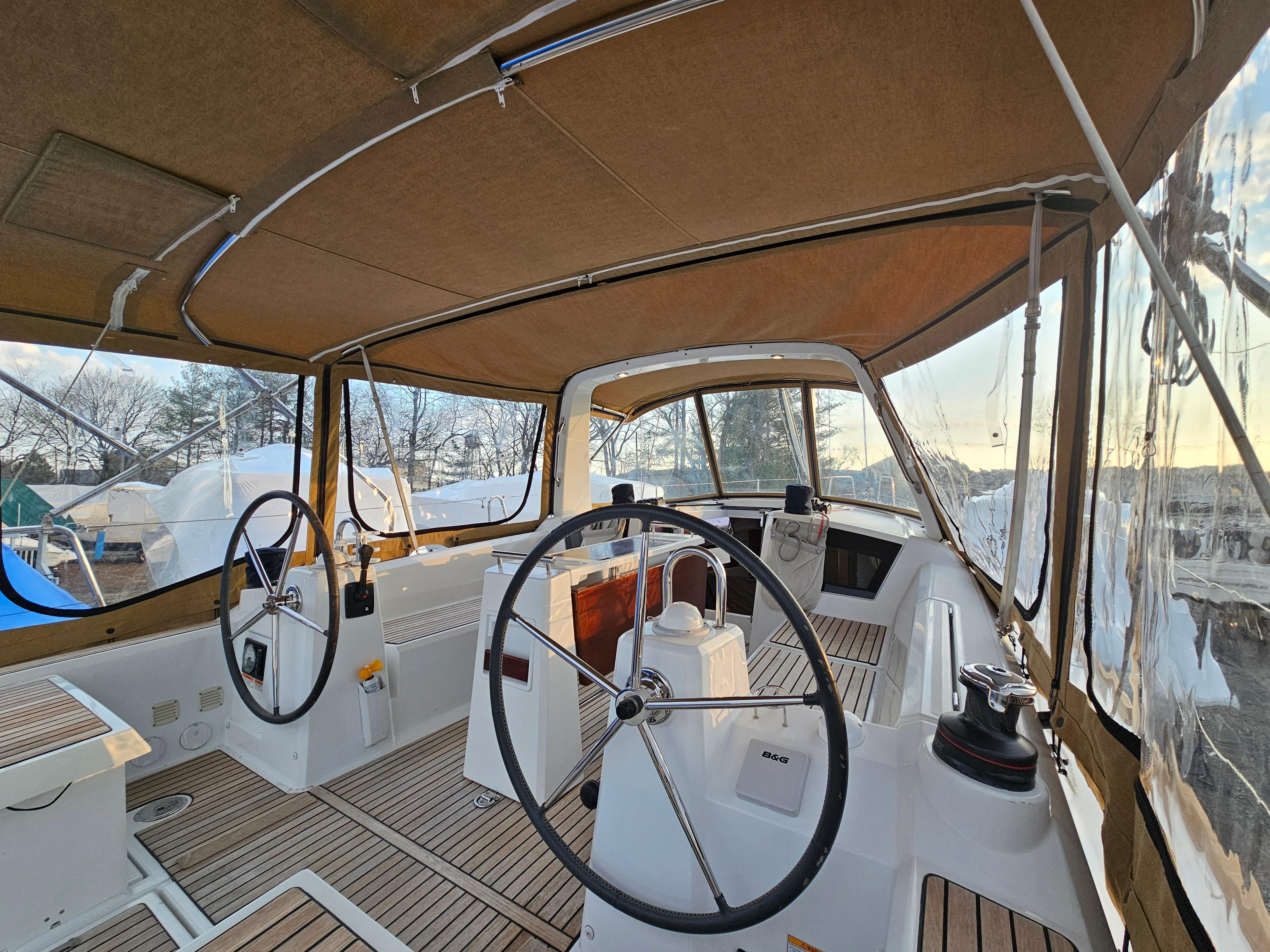 Yacht Photos Pics