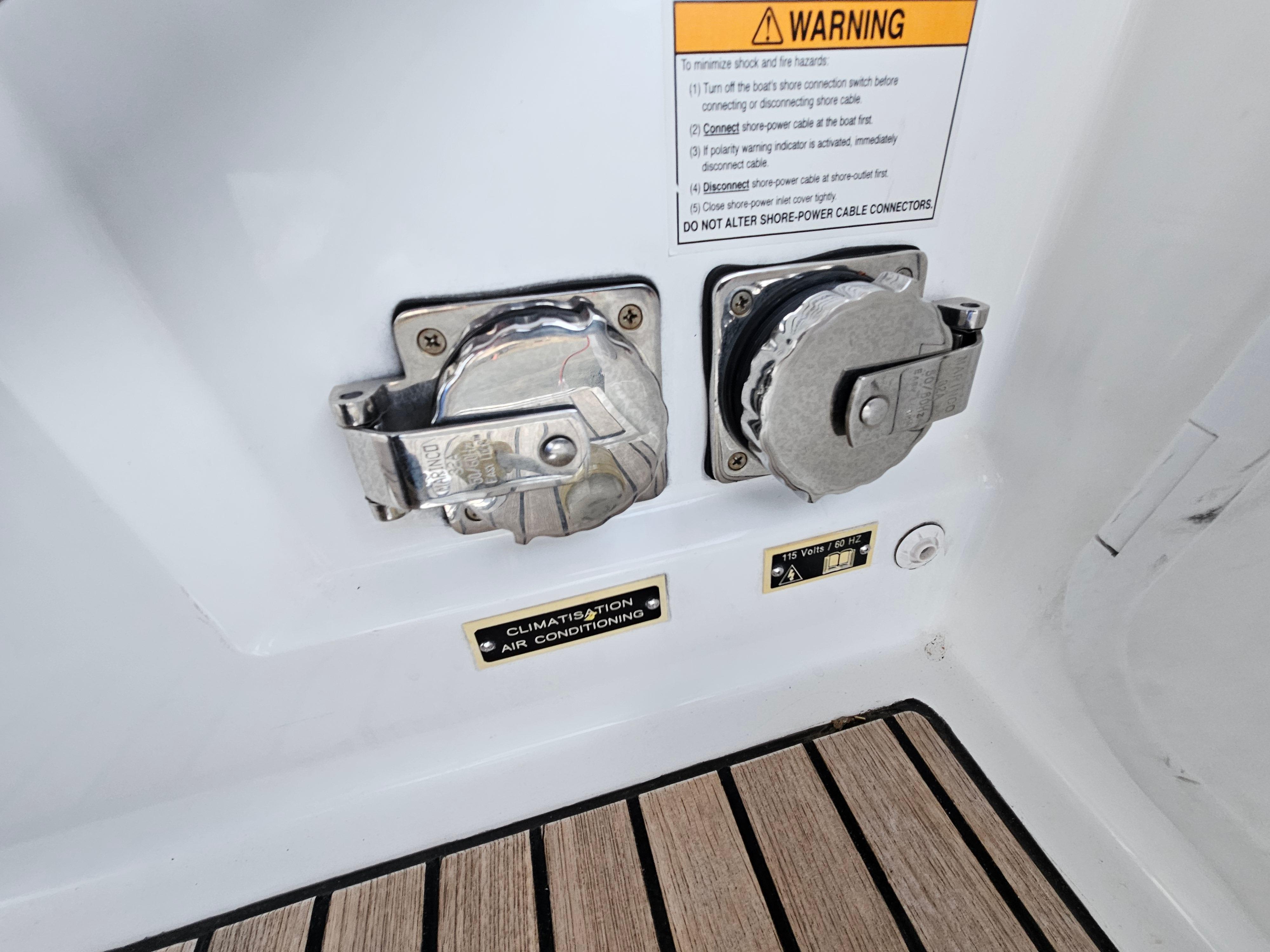Yacht Photos Pics