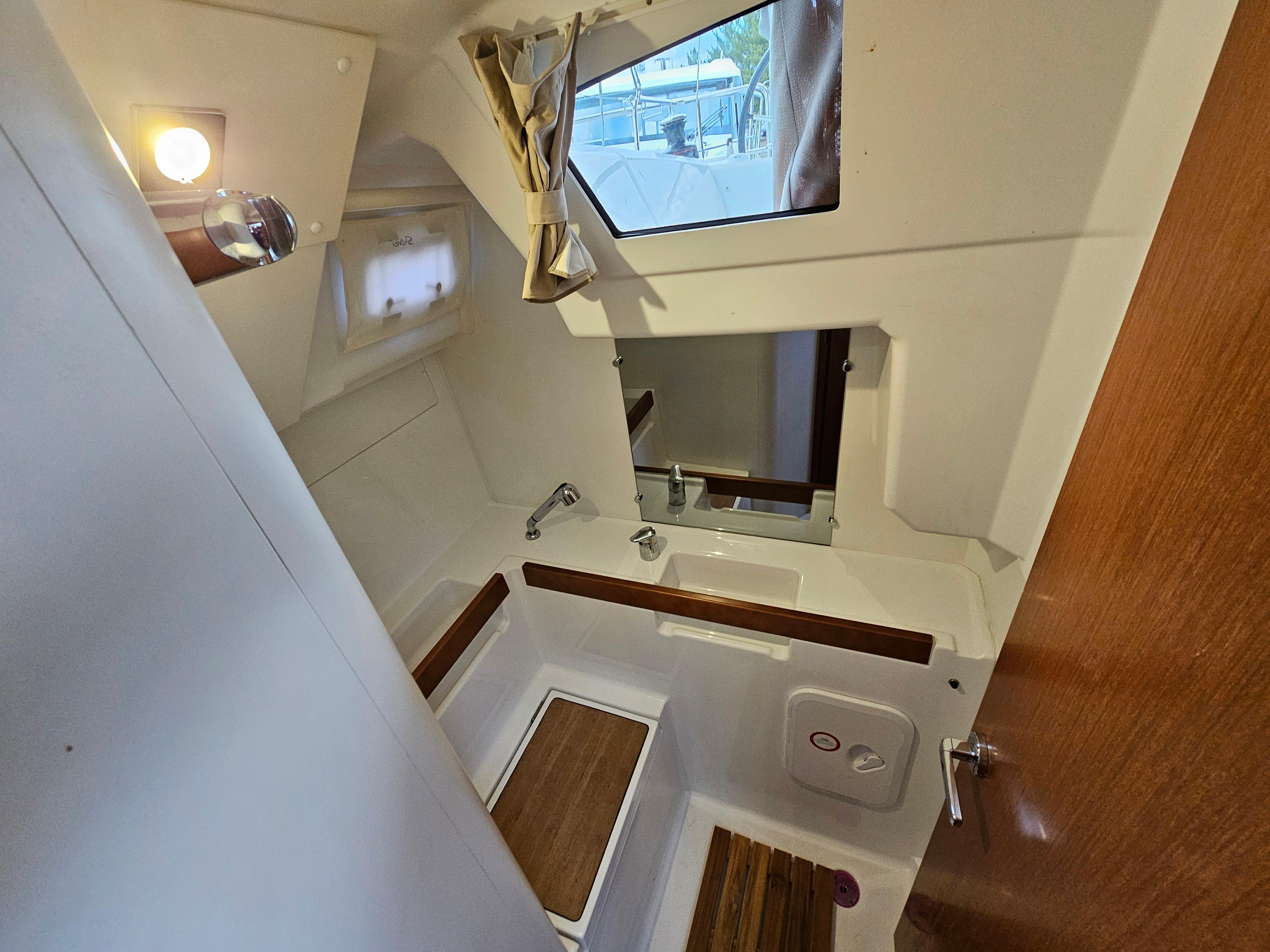Yacht Photos Pics