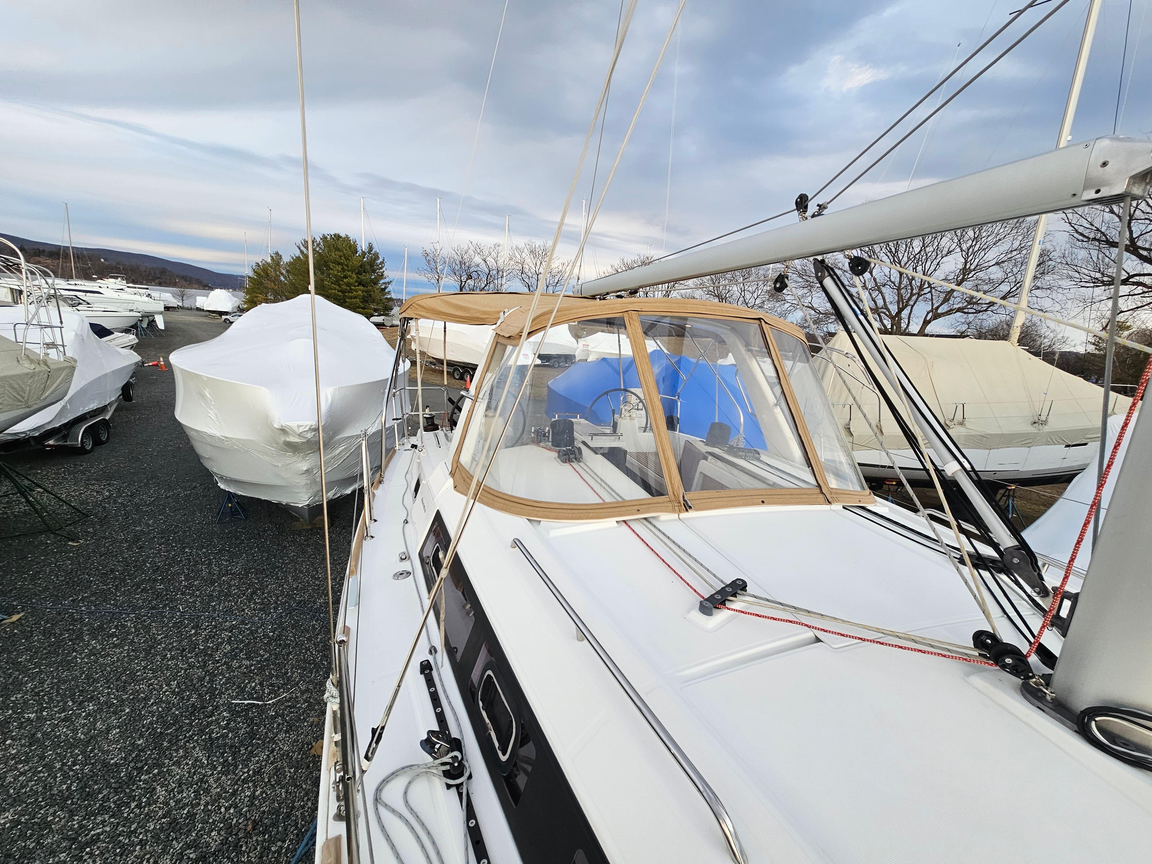 Yacht Photos Pics