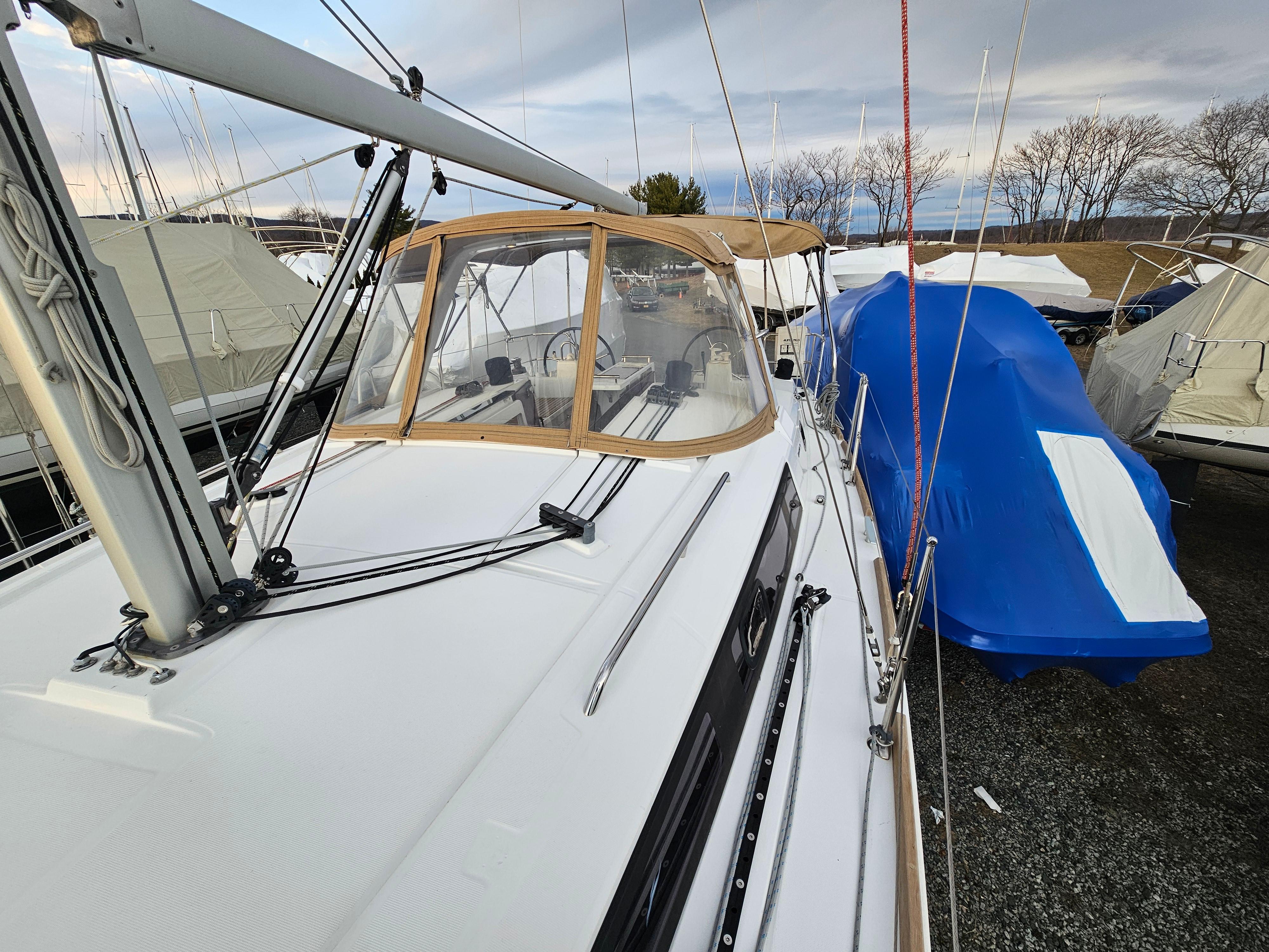 Yacht Photos Pics
