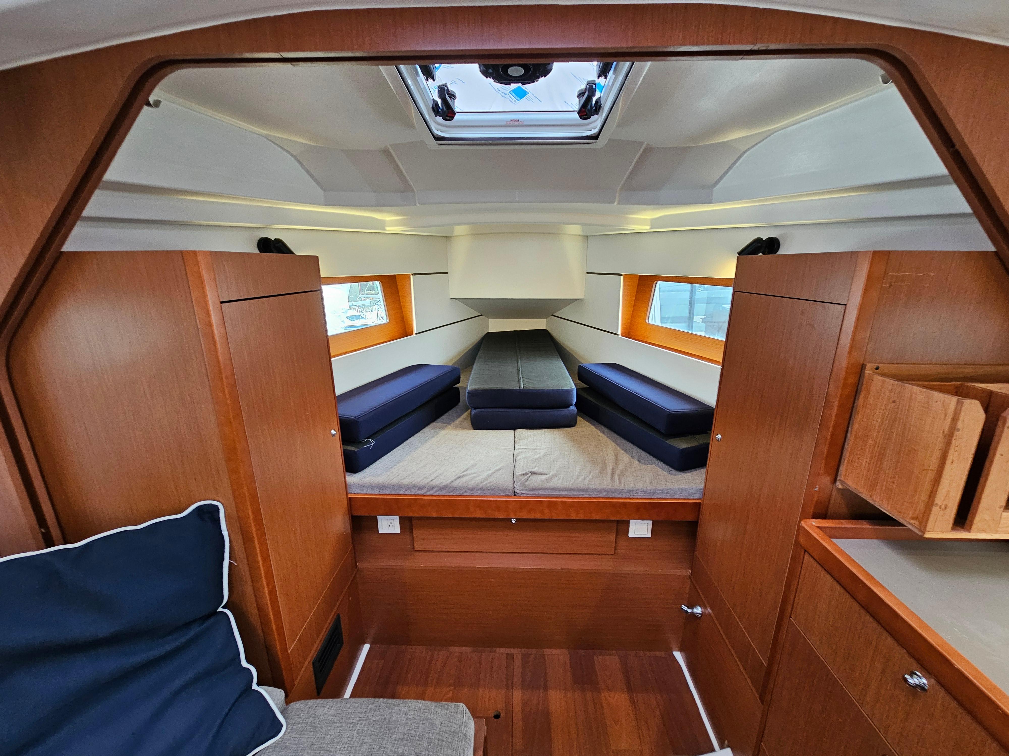 Yacht Photos Pics
