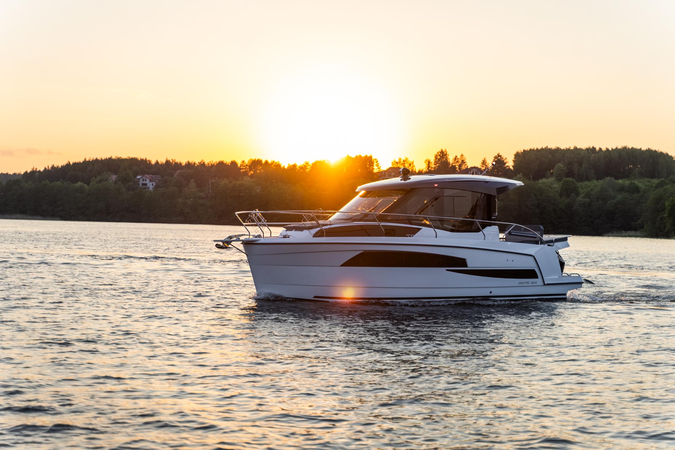 Nautic-880 2025 -FL-US-9711682 | Thumbnail