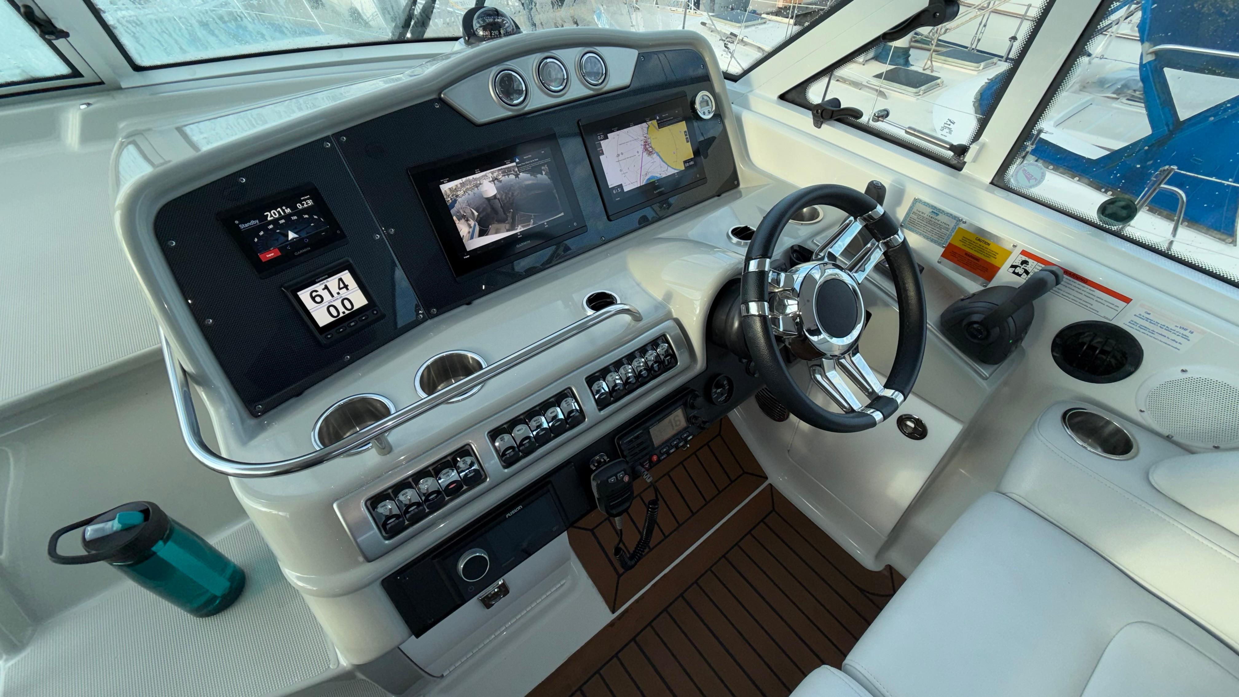 2010 Formula 45 Yacht #TBTW7772C inventory image at Sun Country Yachts, South Lake Union (Seattle) 2010 Formula 45 Yacht #TBTW7772C inventory image at Sun Country Yachts, South Lake Union (Seattle)