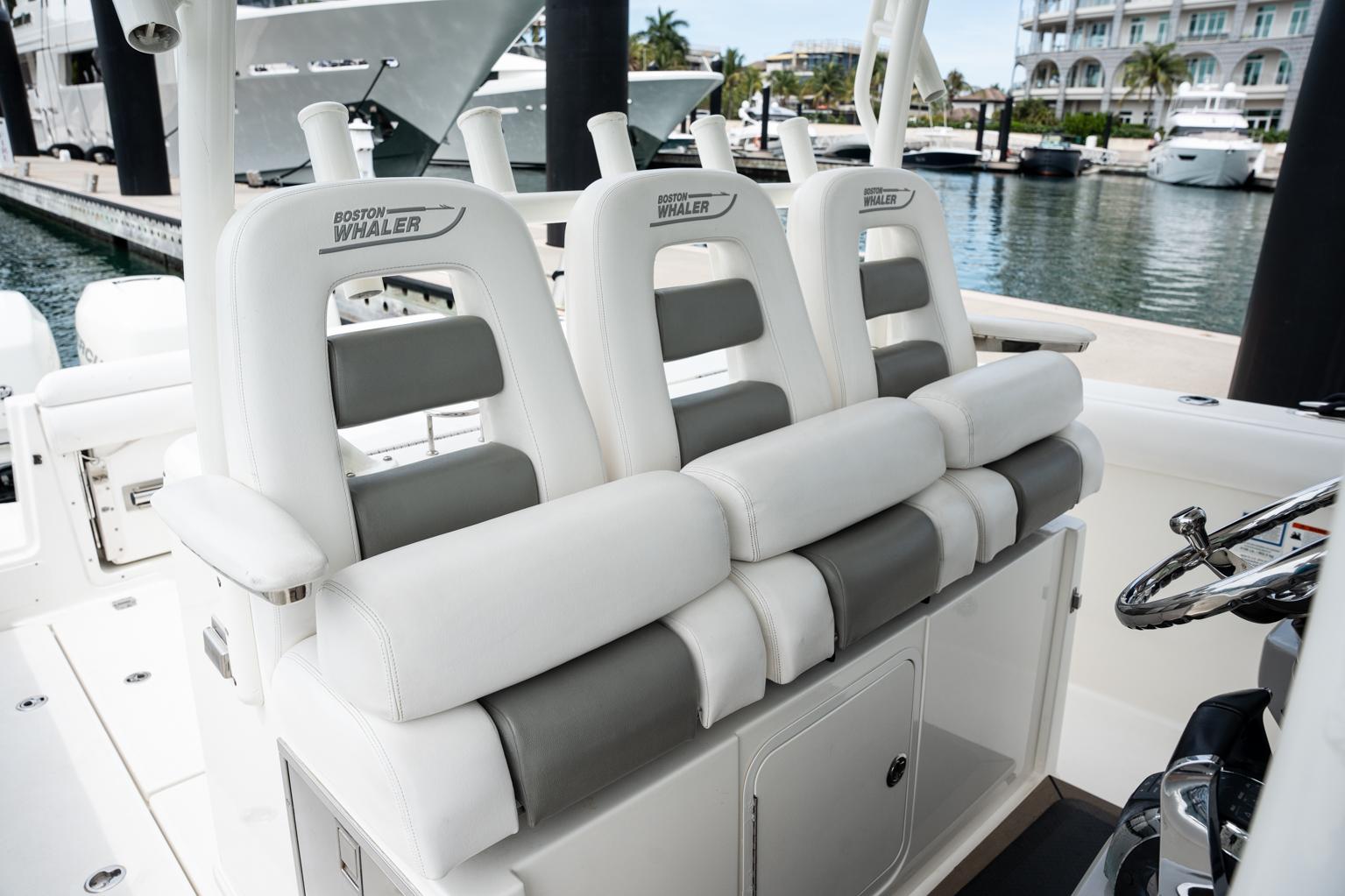 2014-boston-whaler-350-outrage-power-9871694-20250714114217361-1