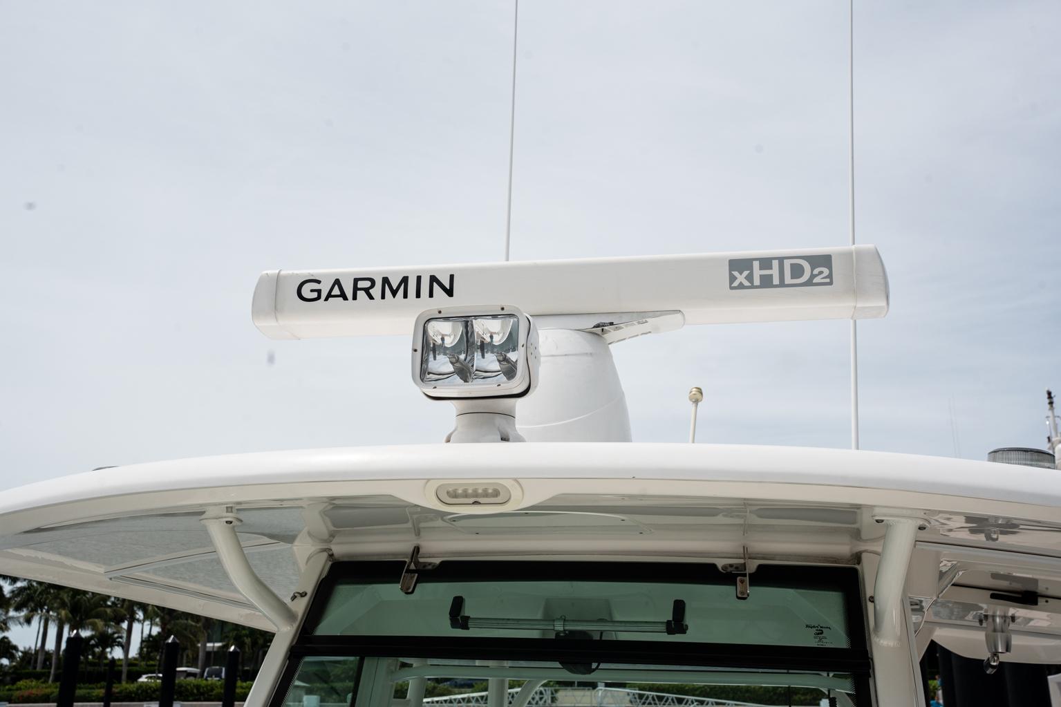 2014-boston-whaler-350-outrage-power-9871694-20250714114225356-1