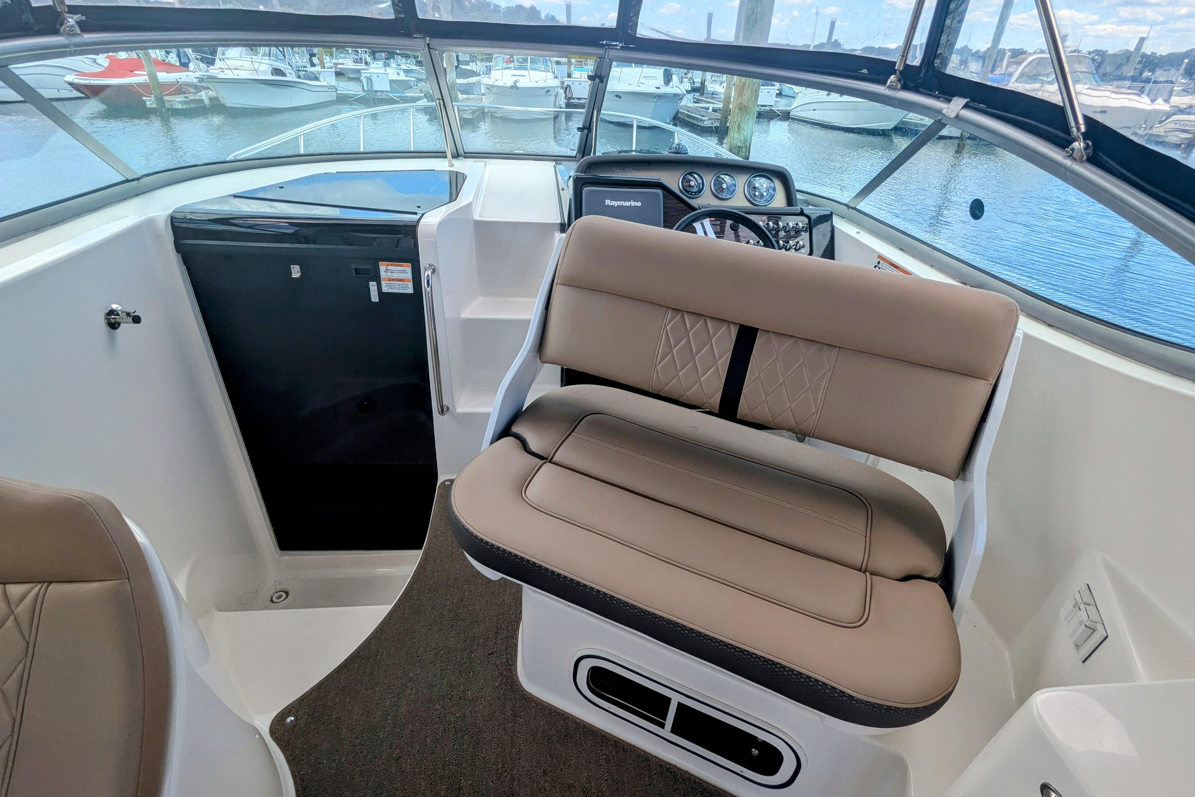 2017 Sea Ray Sundancer 280-8