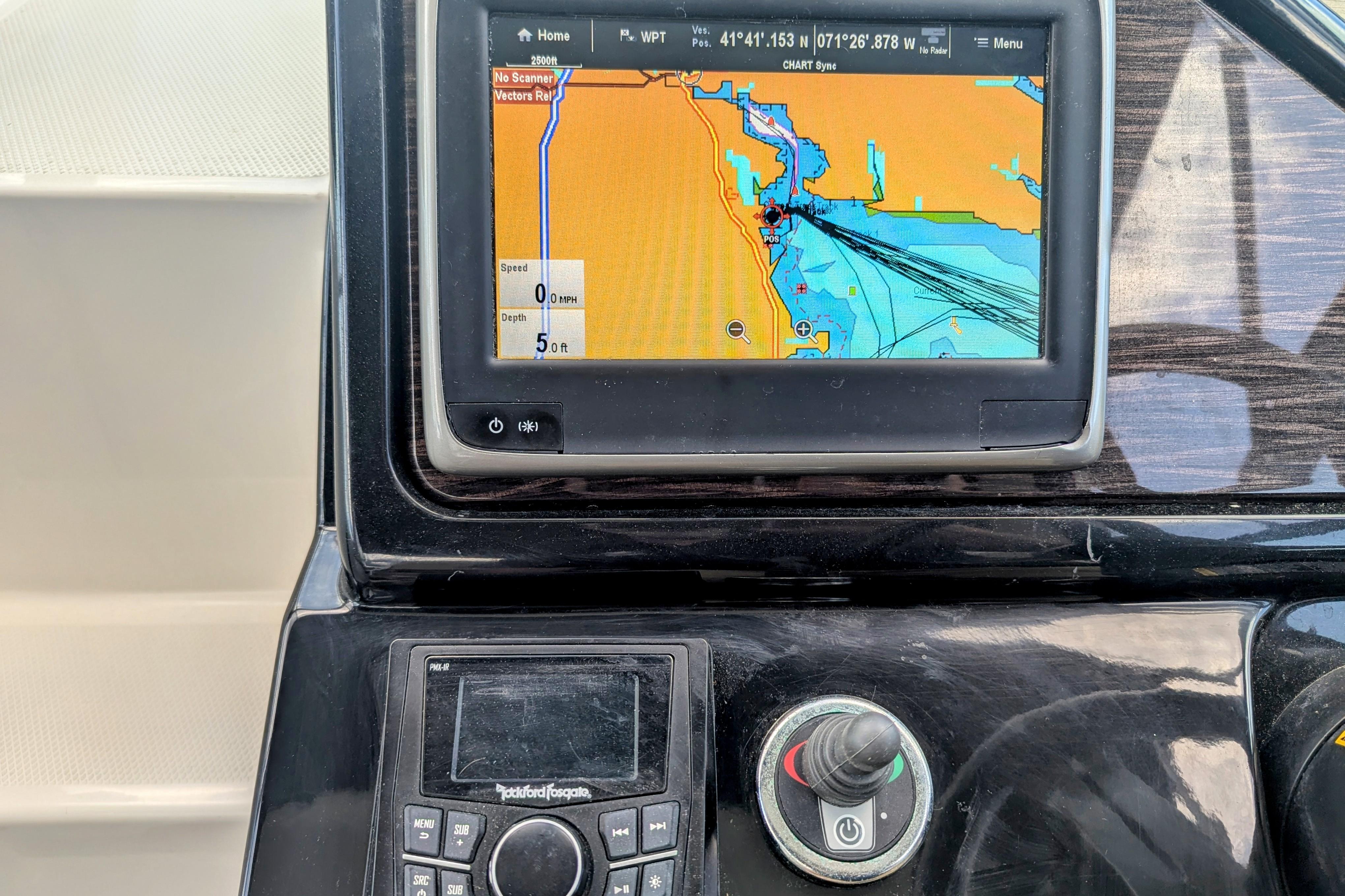 2017 Sea Ray Sundancer 280-13