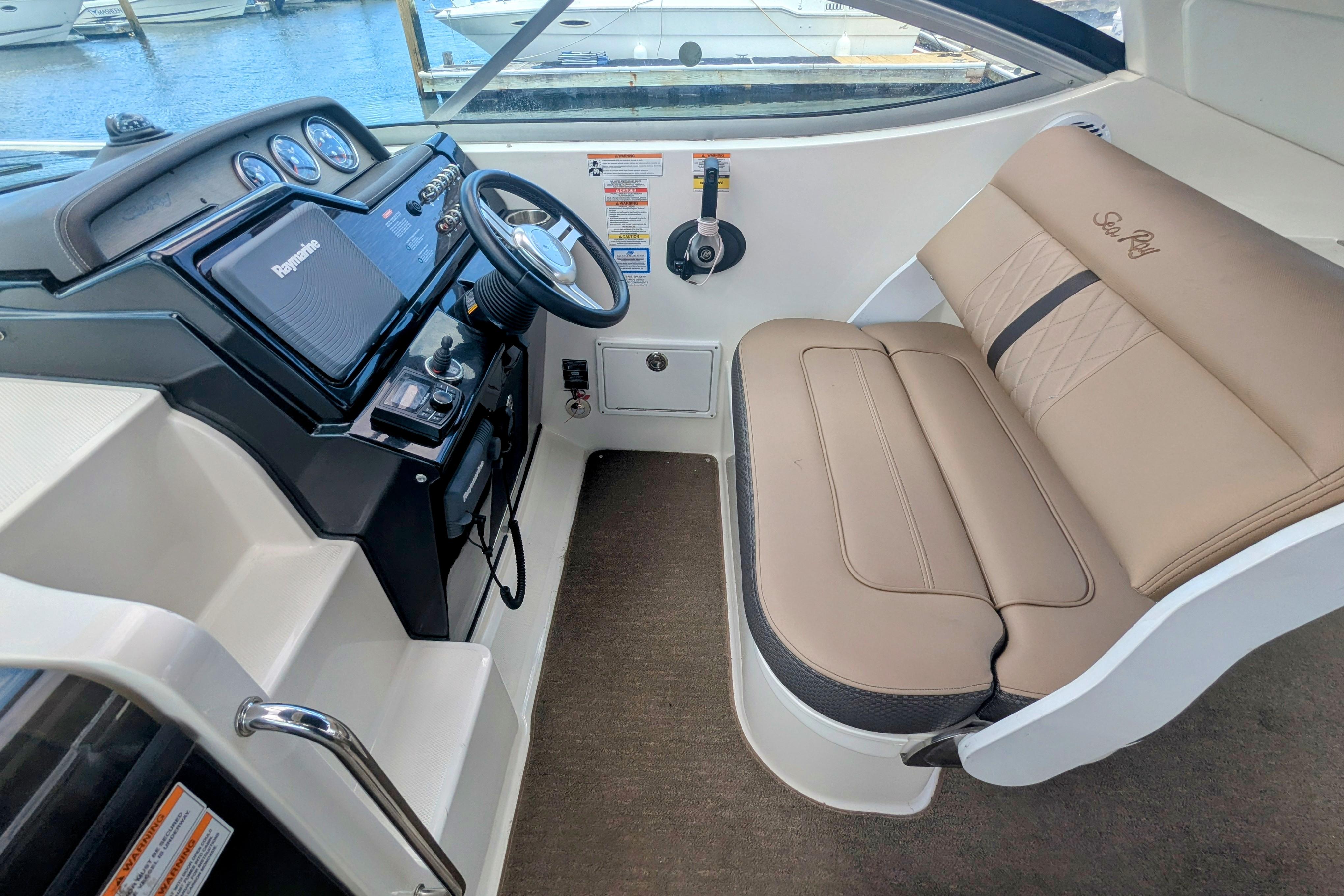2017 Sea Ray Sundancer 280-10