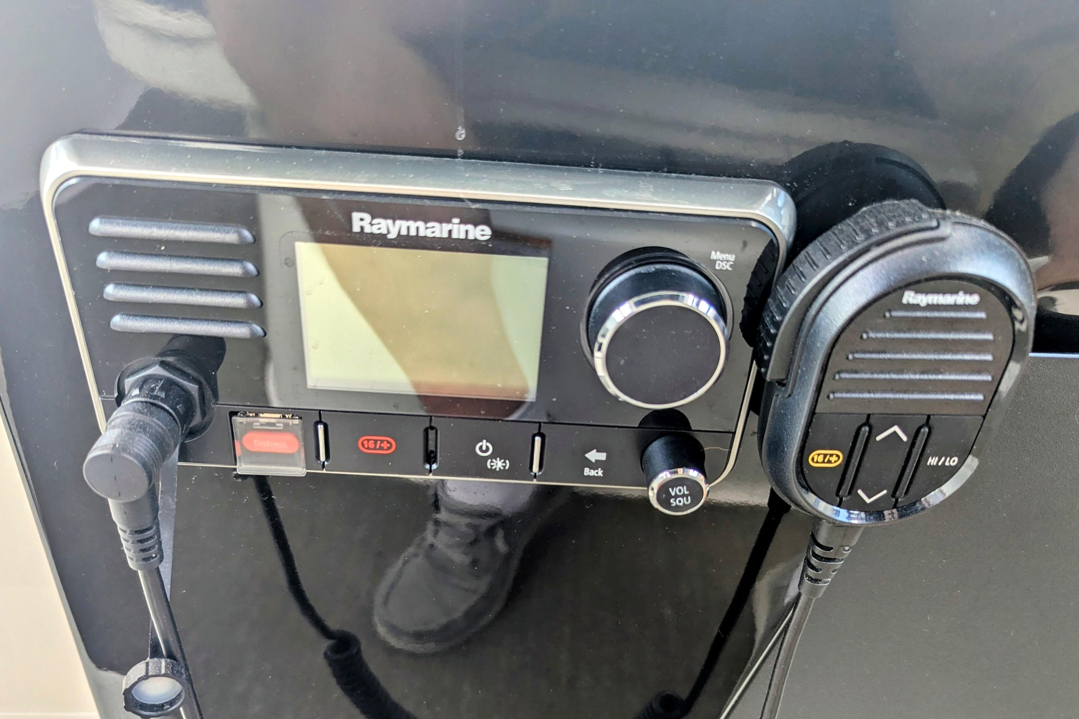 2017 Sea Ray Sundancer 280-21