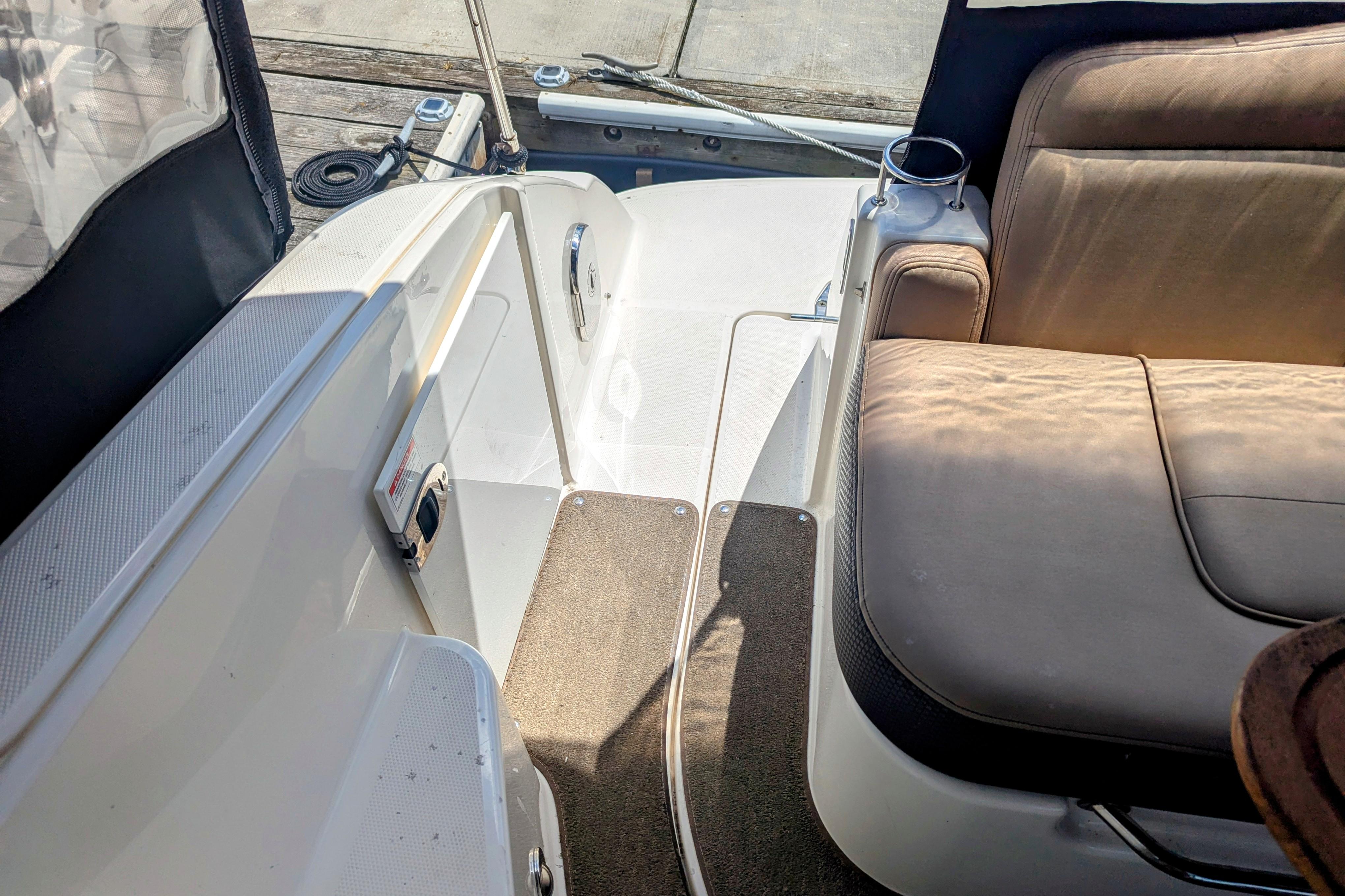 2017 Sea Ray Sundancer 280-20