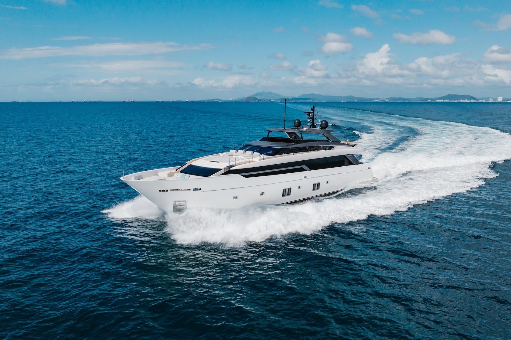 2022 Sanlorenzo sl120a