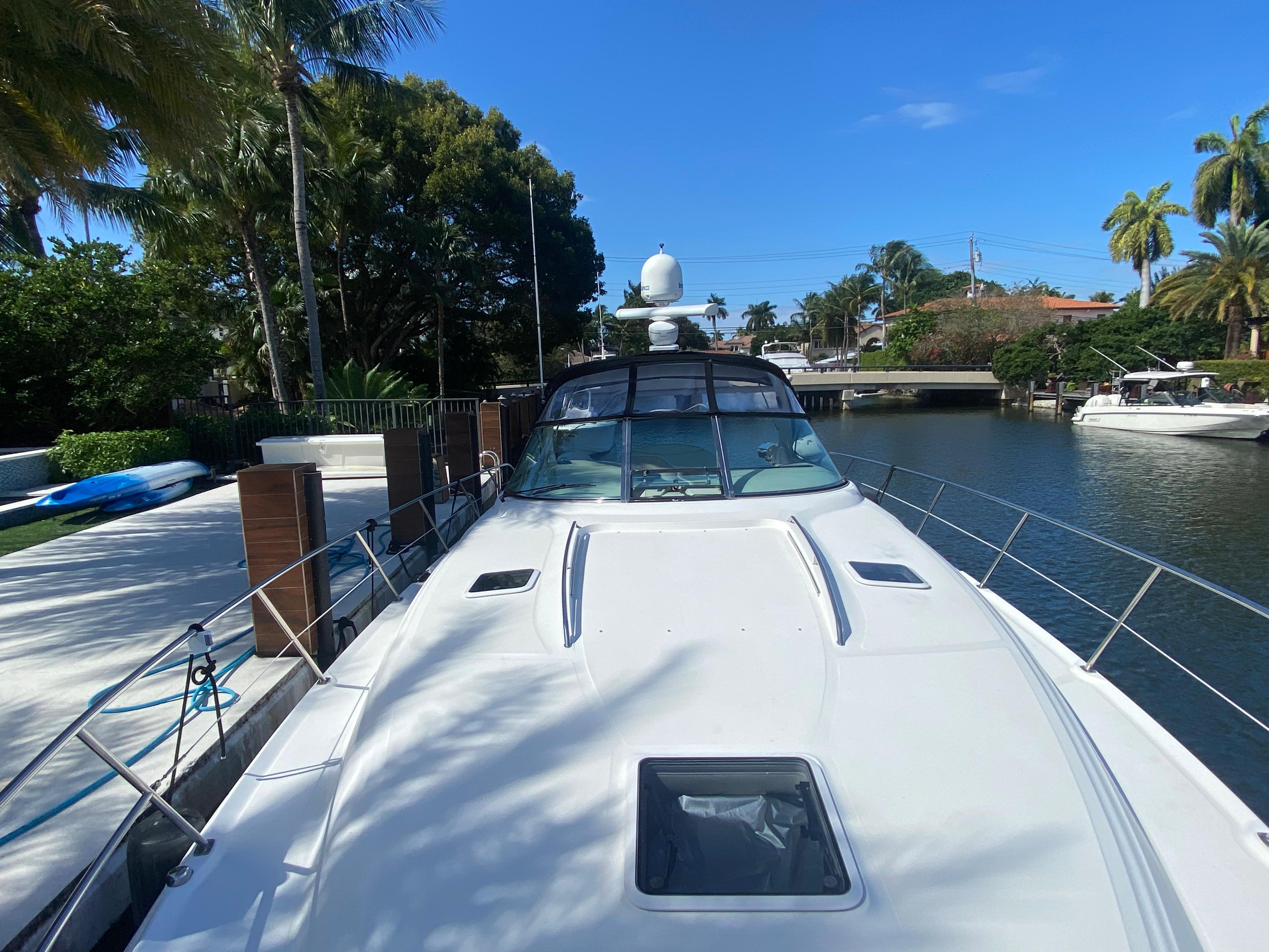 1999 Sea Ray 410 Express Cruiser