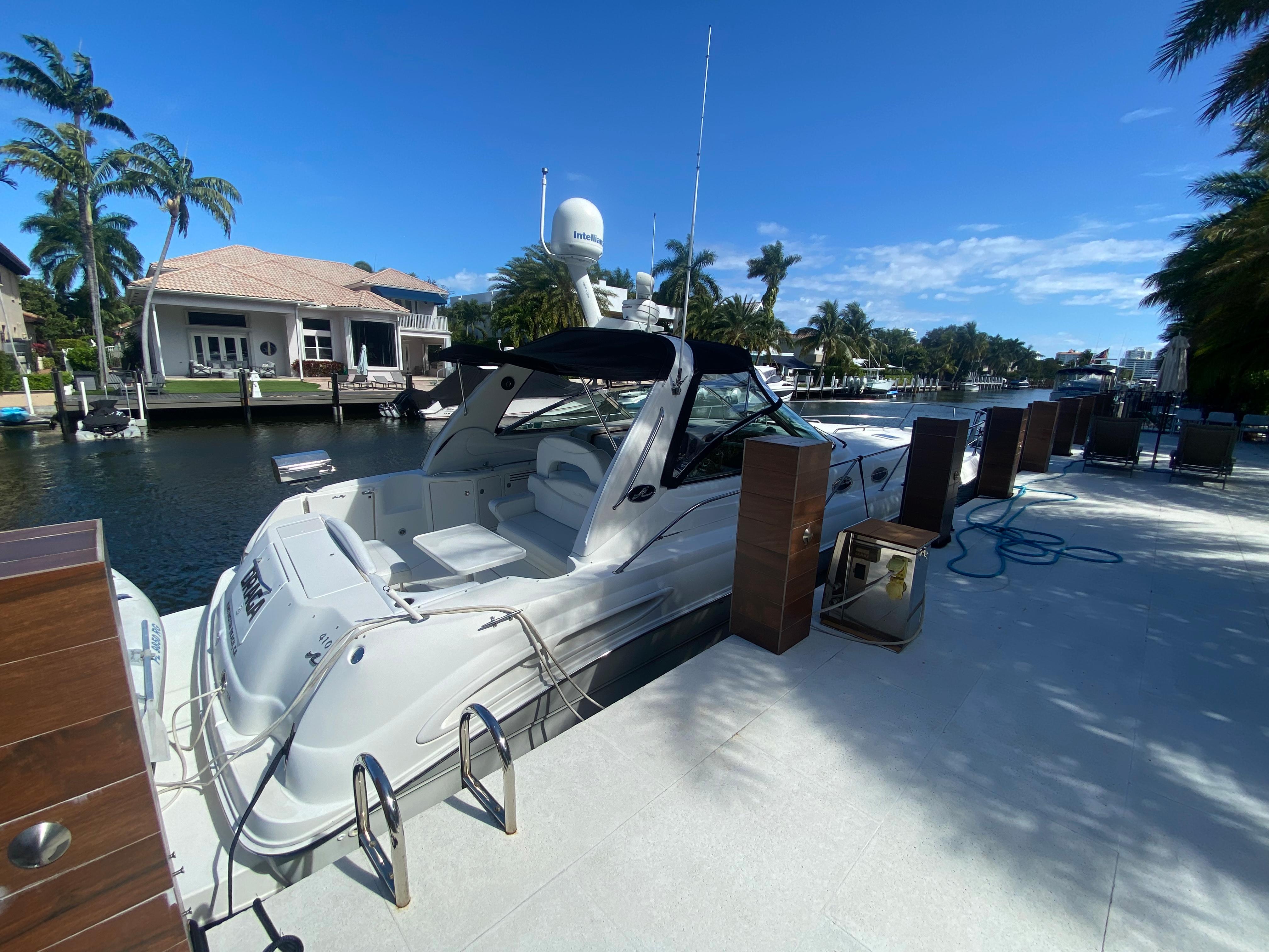 1999 Sea Ray 410 Express Cruiser