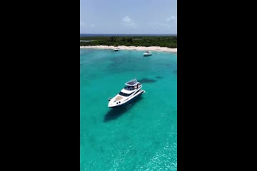 Fairline Squadron 58 video