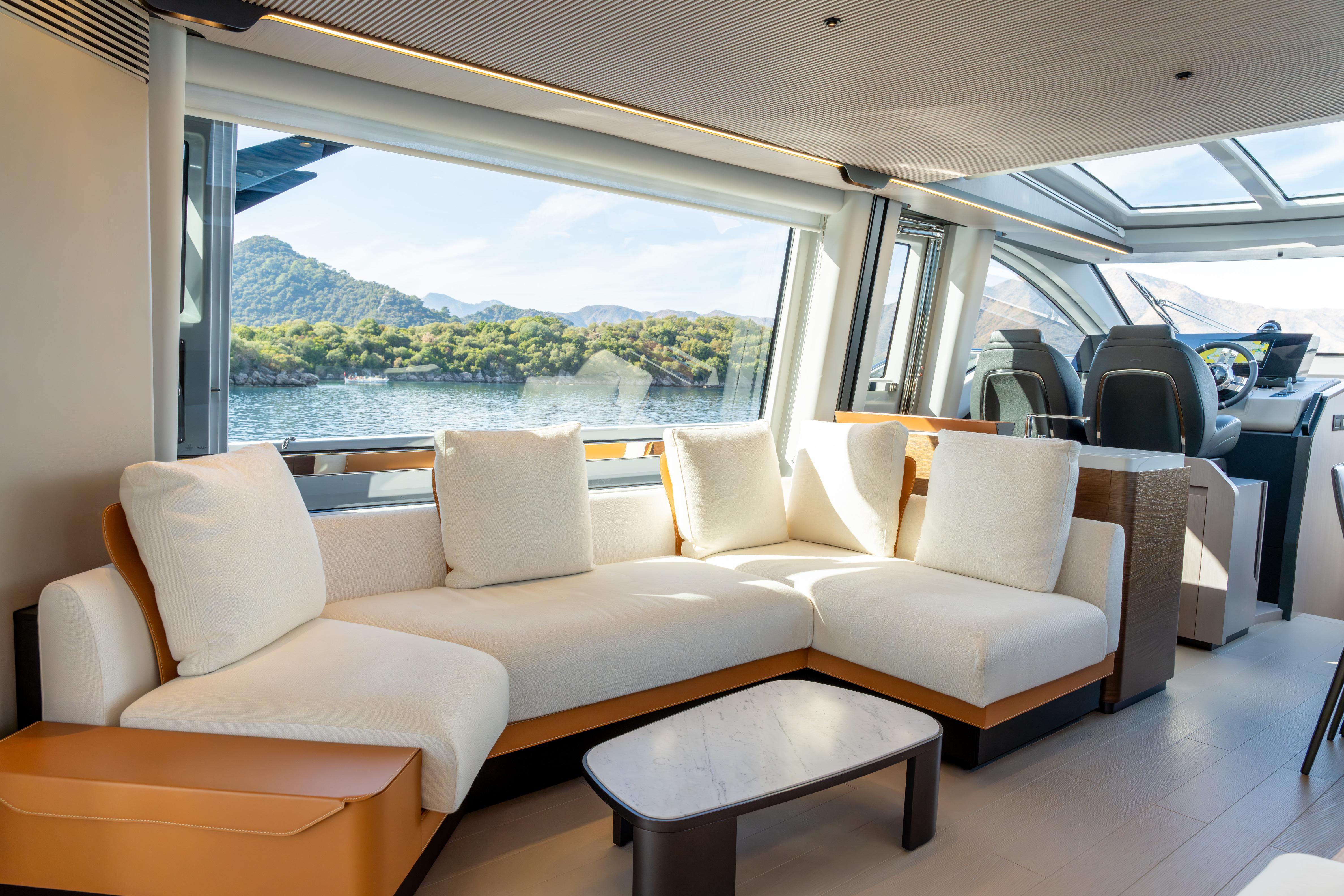 2024 80 10 Azimut S8