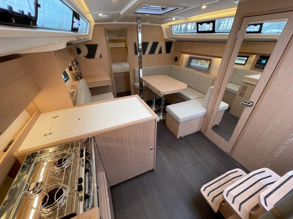 Bavaria C38
