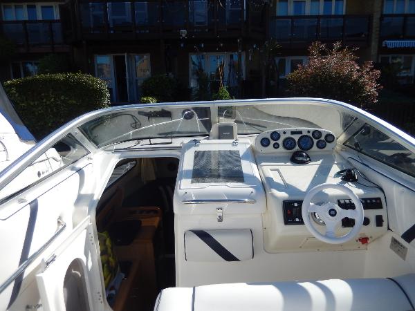 2001 Sealine S24 Sports Cruiser