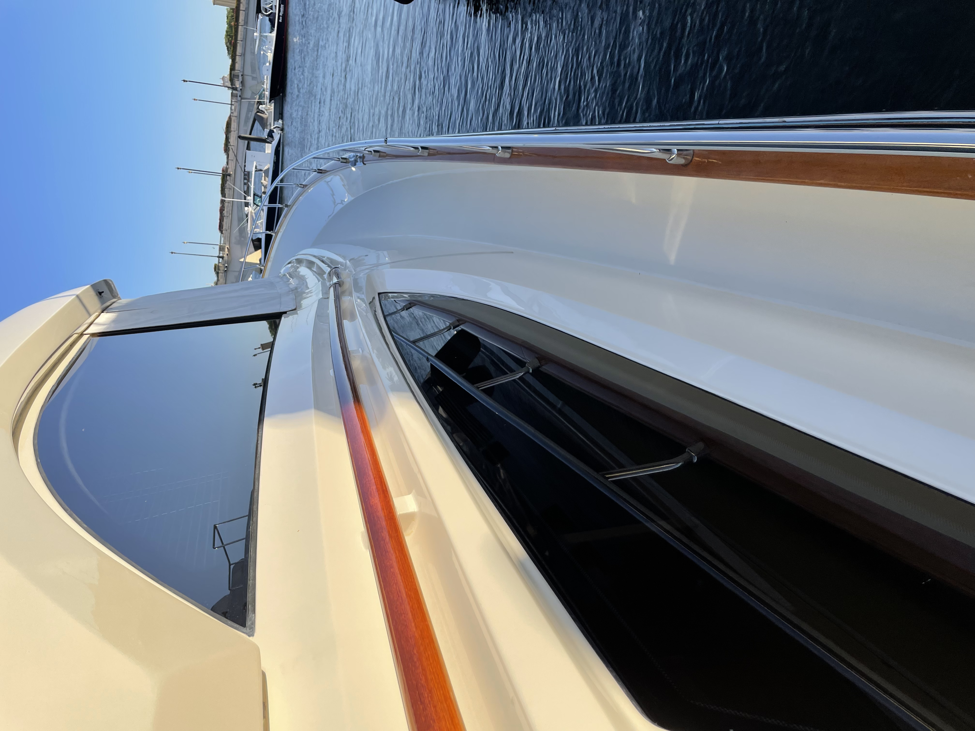 Ce Lu Yacht Photos Pics Stbd side decks