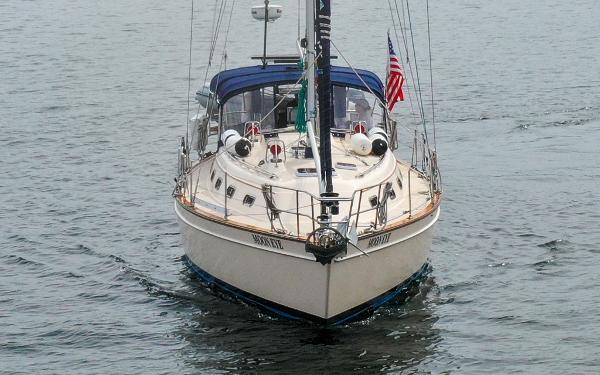 37' Island Packet, Listing Number 100902775, - Photo No. 4