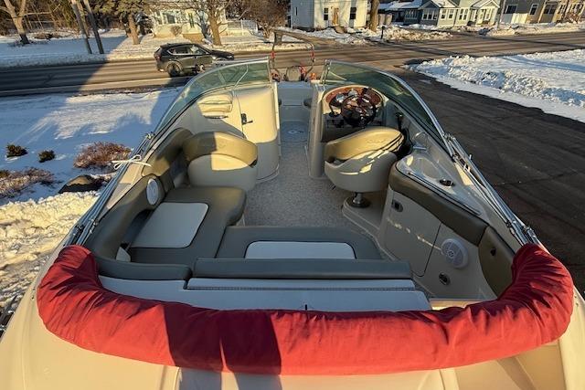 2005-sea-ray-220-sundeck-power-10041725-20251218112628575-1