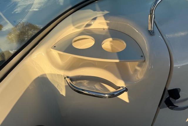 2005-sea-ray-220-sundeck-power-10041725-20251218112631168-2