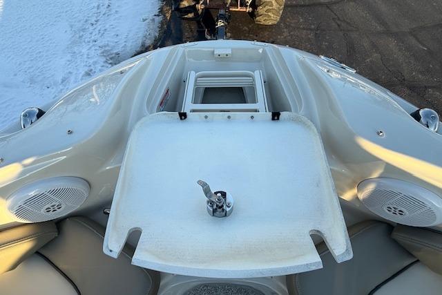 2005-sea-ray-220-sundeck-power-10041725-20251218112632290-2