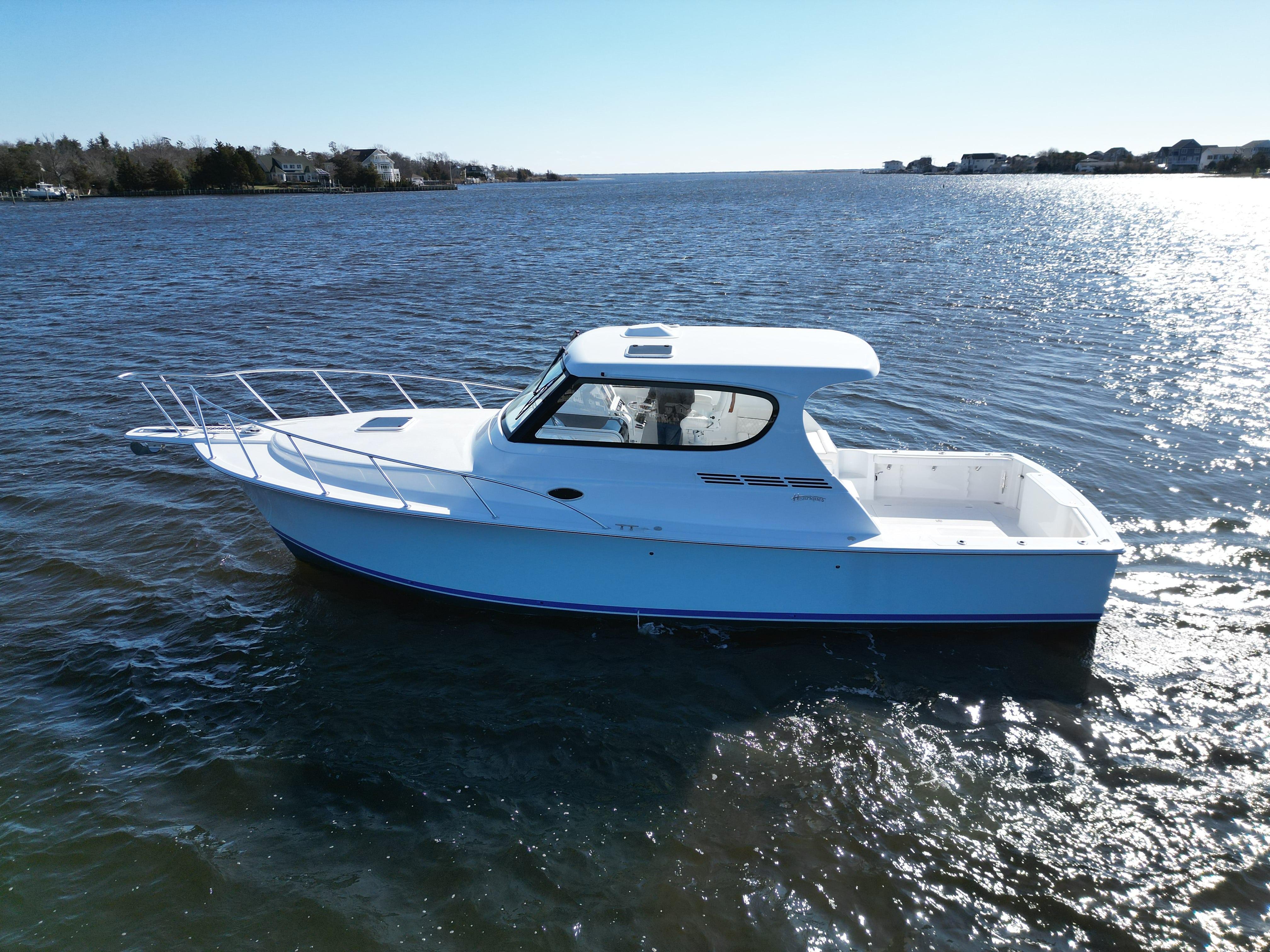 Henriques-35 Express Hardtop 2025 -NJ-US-9771728 | Thumbnail