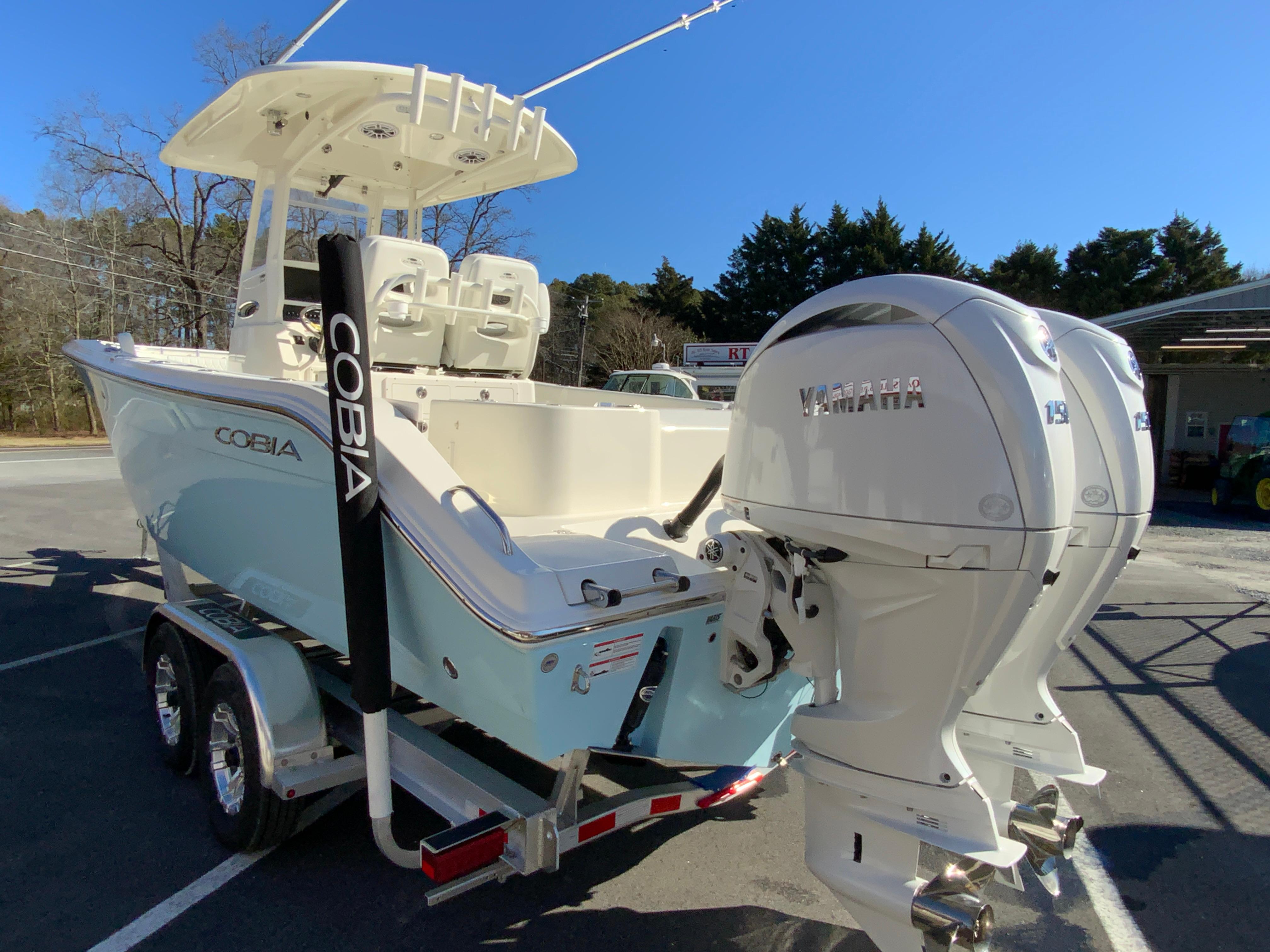 2024 Cobia 262 Center Console-9