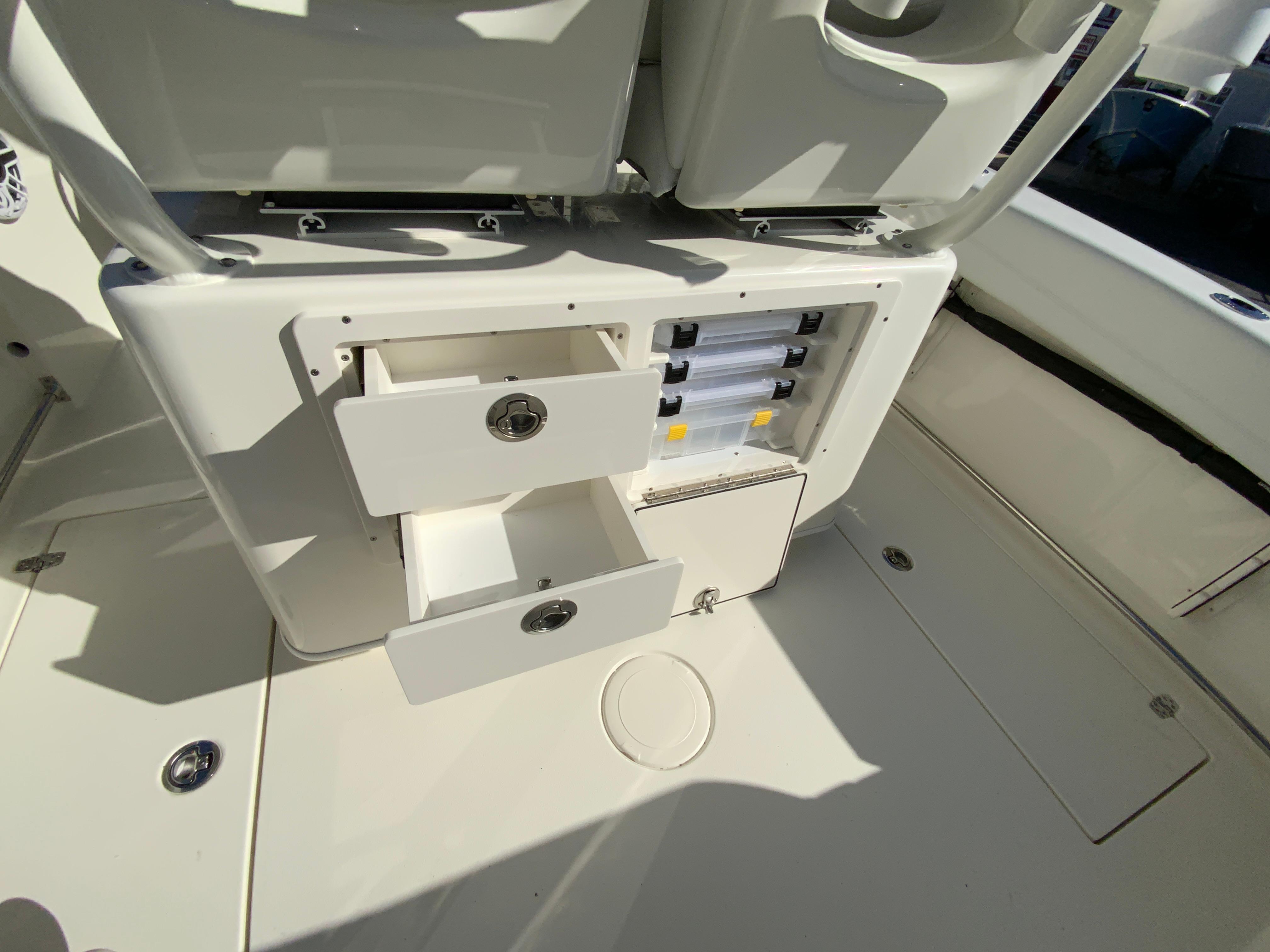 2024 Cobia 262 Center Console-20