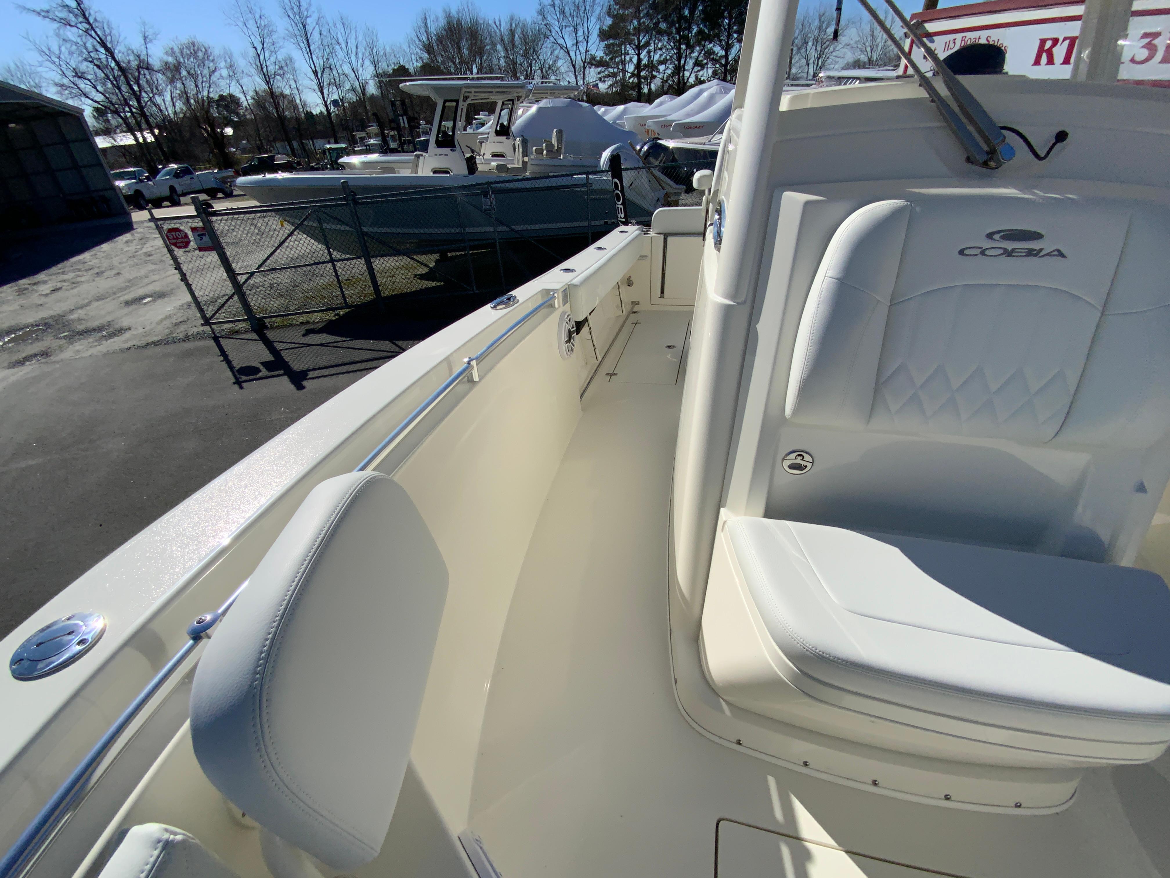 2024 Cobia 262 Center Console-39