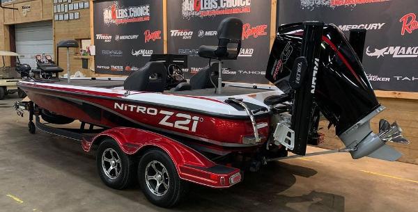 2019 Nitro boat for sale, model of the boat is Z21 Pro & Image # 2 of 17