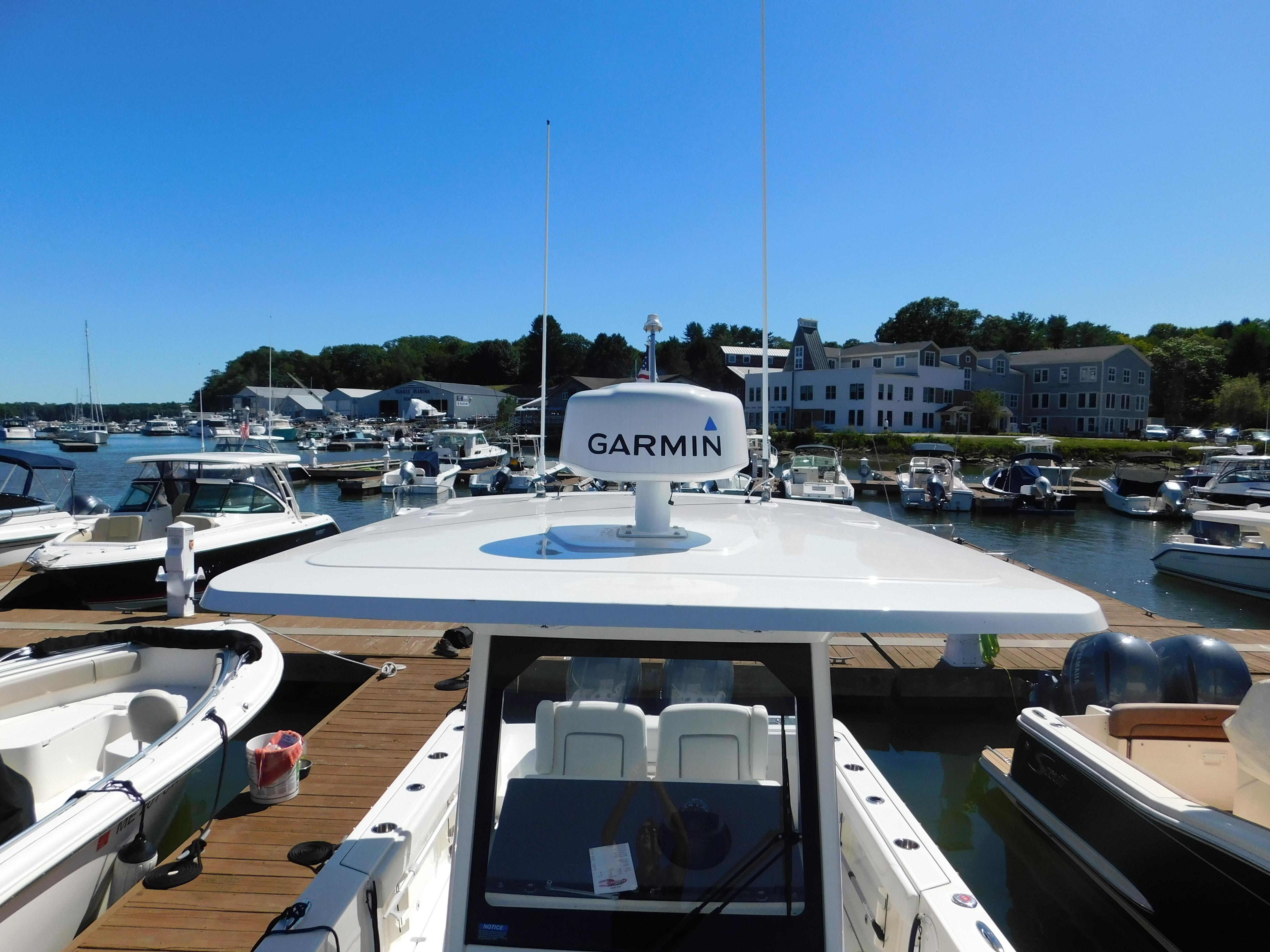 Yacht for Sale 26 Pursuit Yachts Yarmouth, ME Denison Yacht Sales