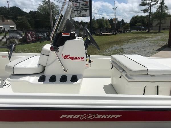 2016 Mako boat for sale, model of the boat is Pro 16 Skiff CC & Image # 4 of 10