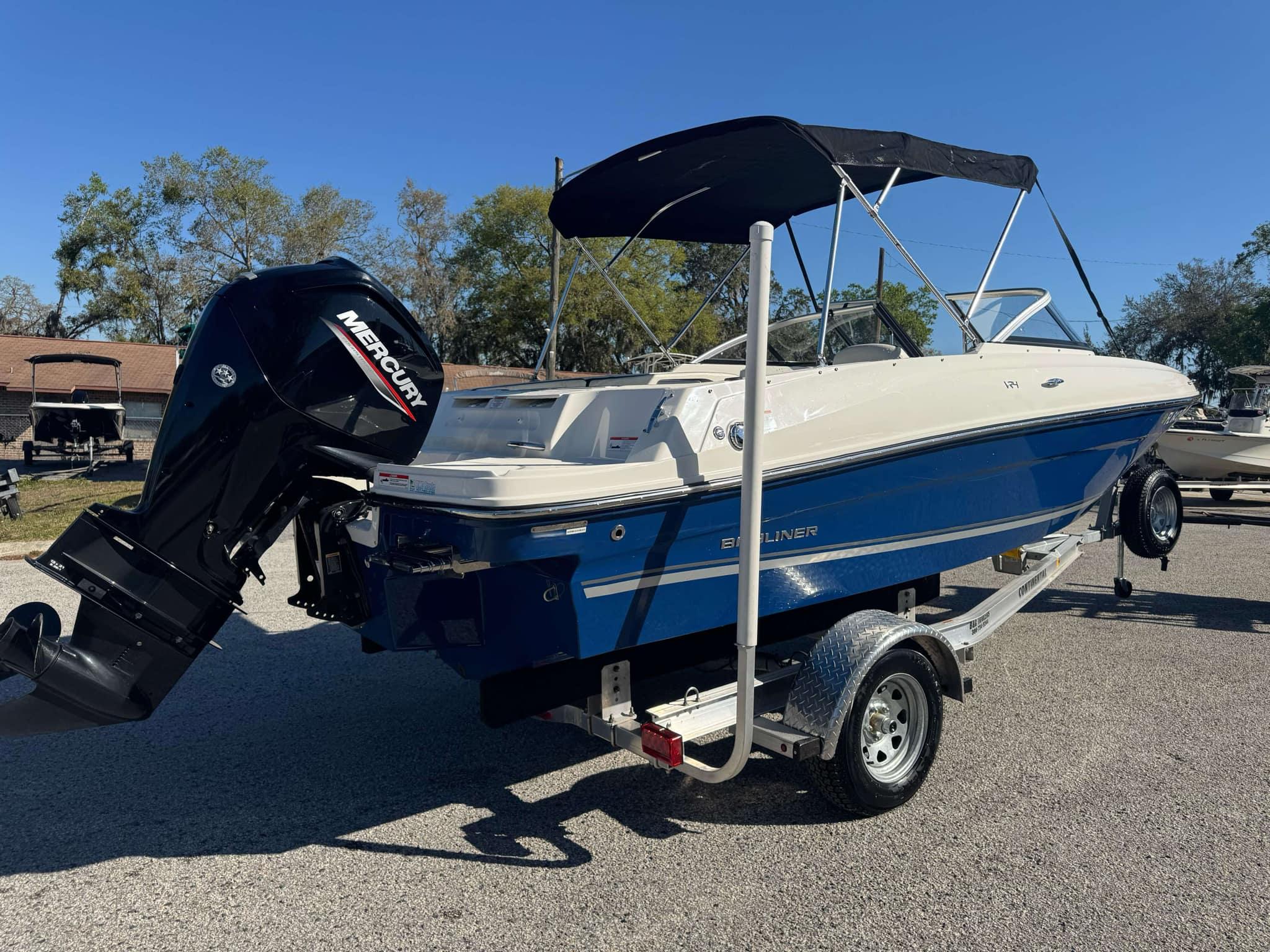 2021 Bayliner VR4 Bowrider OB-3