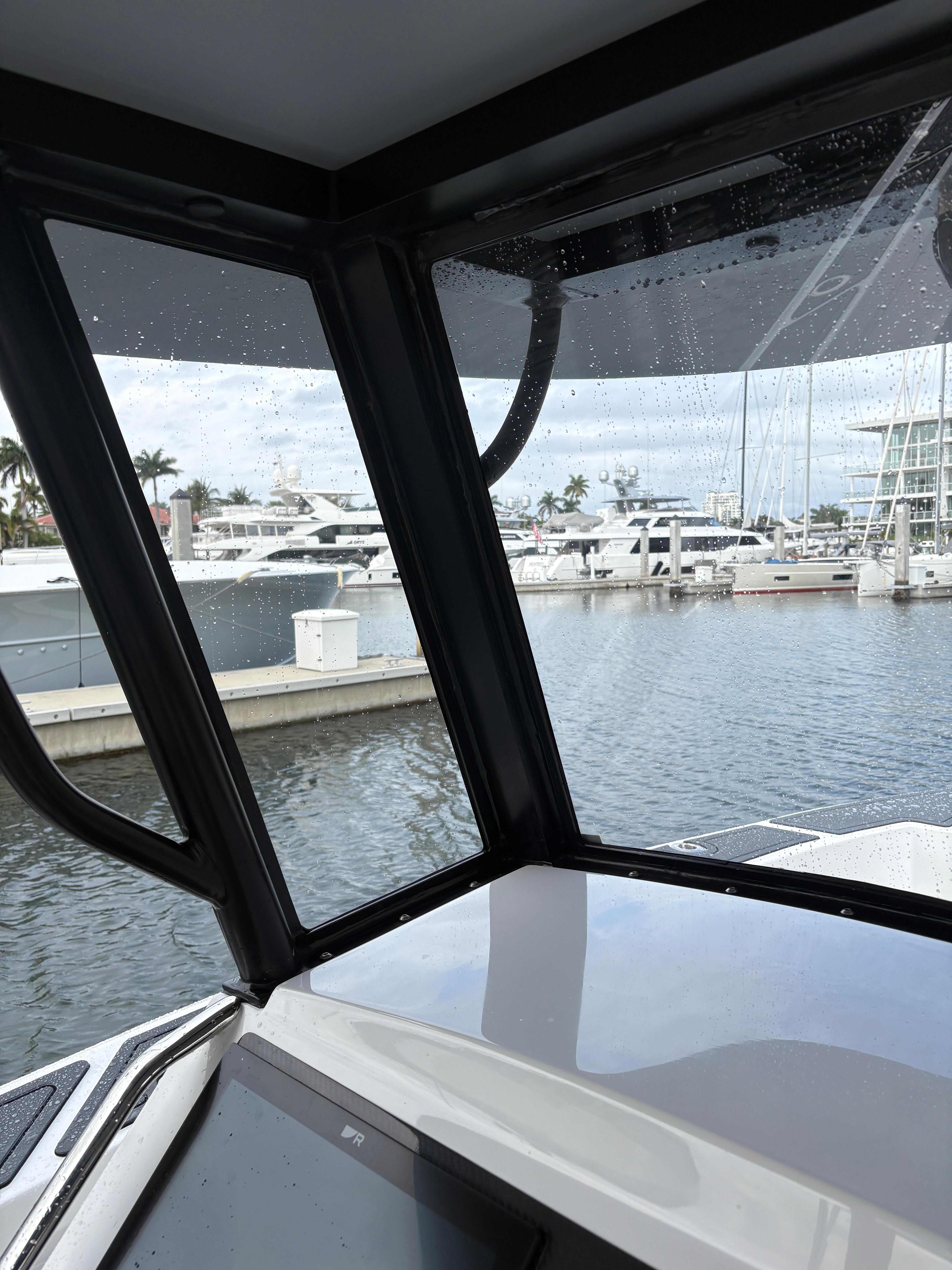 Hammer Yachts-HammerCat 30 2025-Hull 106 FL-US-9311767 | Thumbnail
