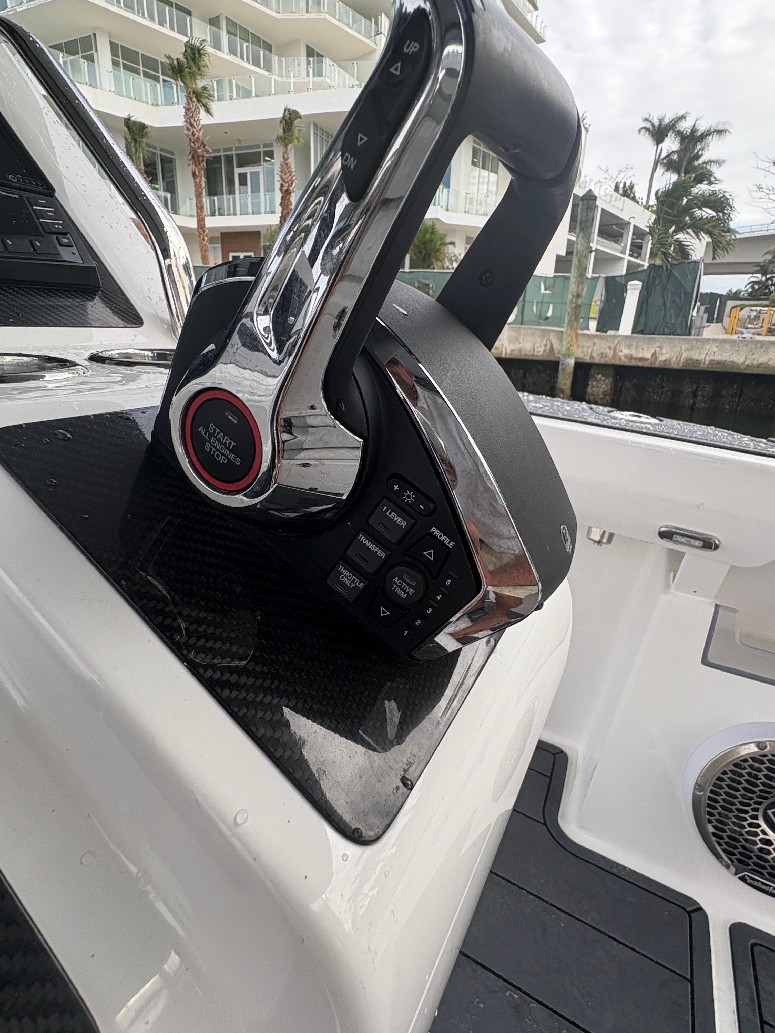 Hammer Yachts-HammerCat 30 2025-Hull 106 FL-US-9311767 | Thumbnail