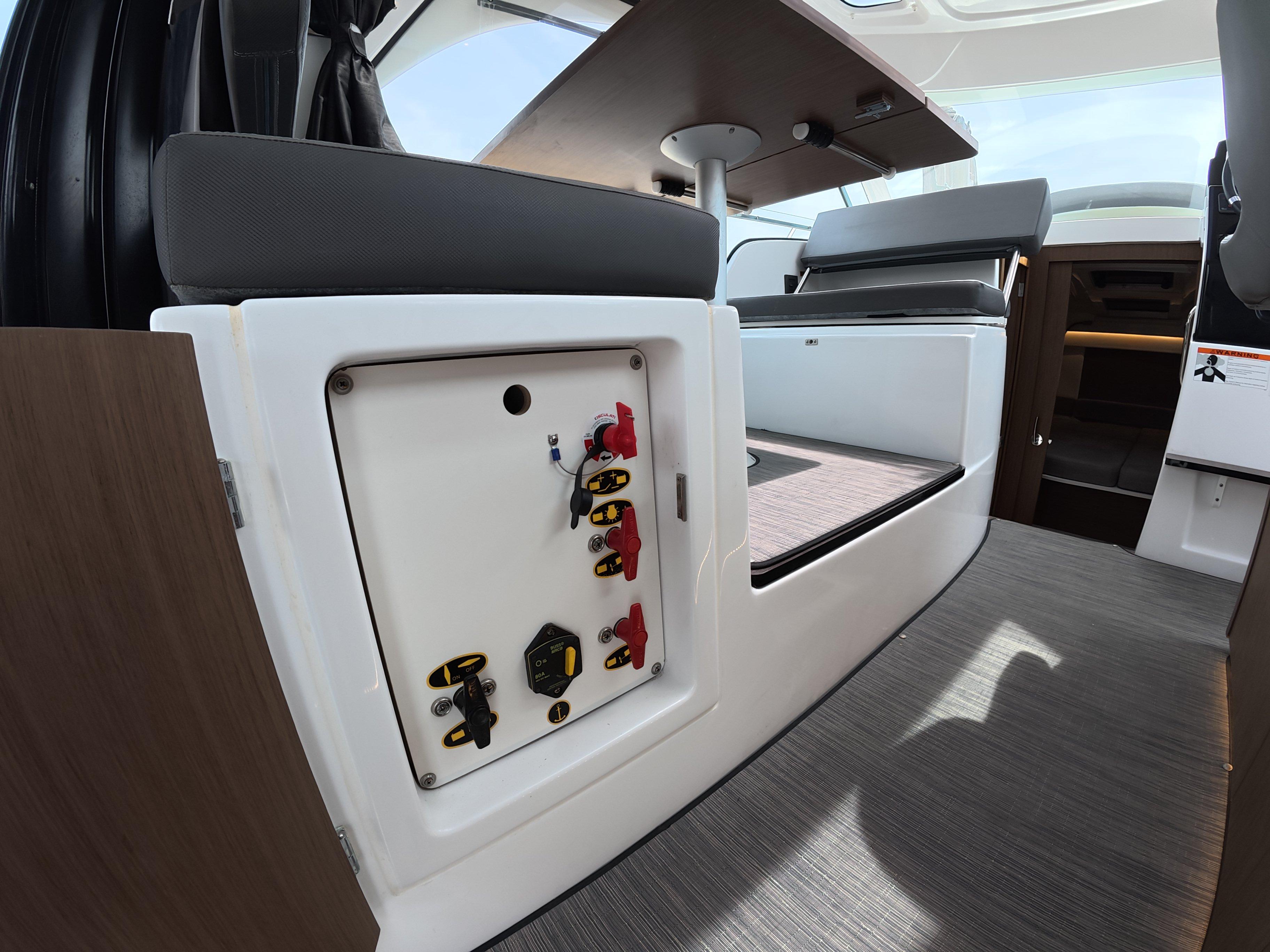 2023 Beneteau Antares 9-16