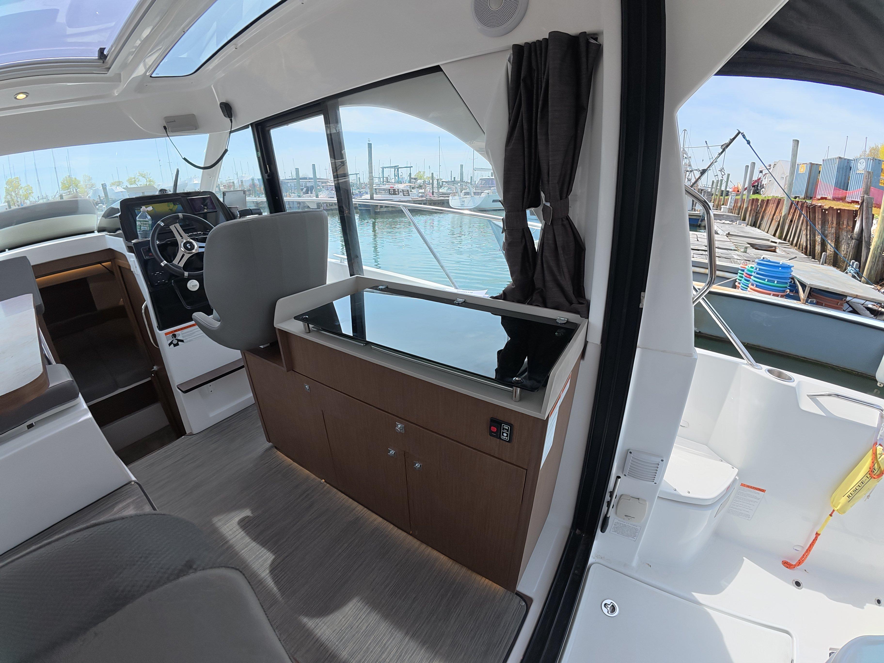 2023 Beneteau Antares 9-20