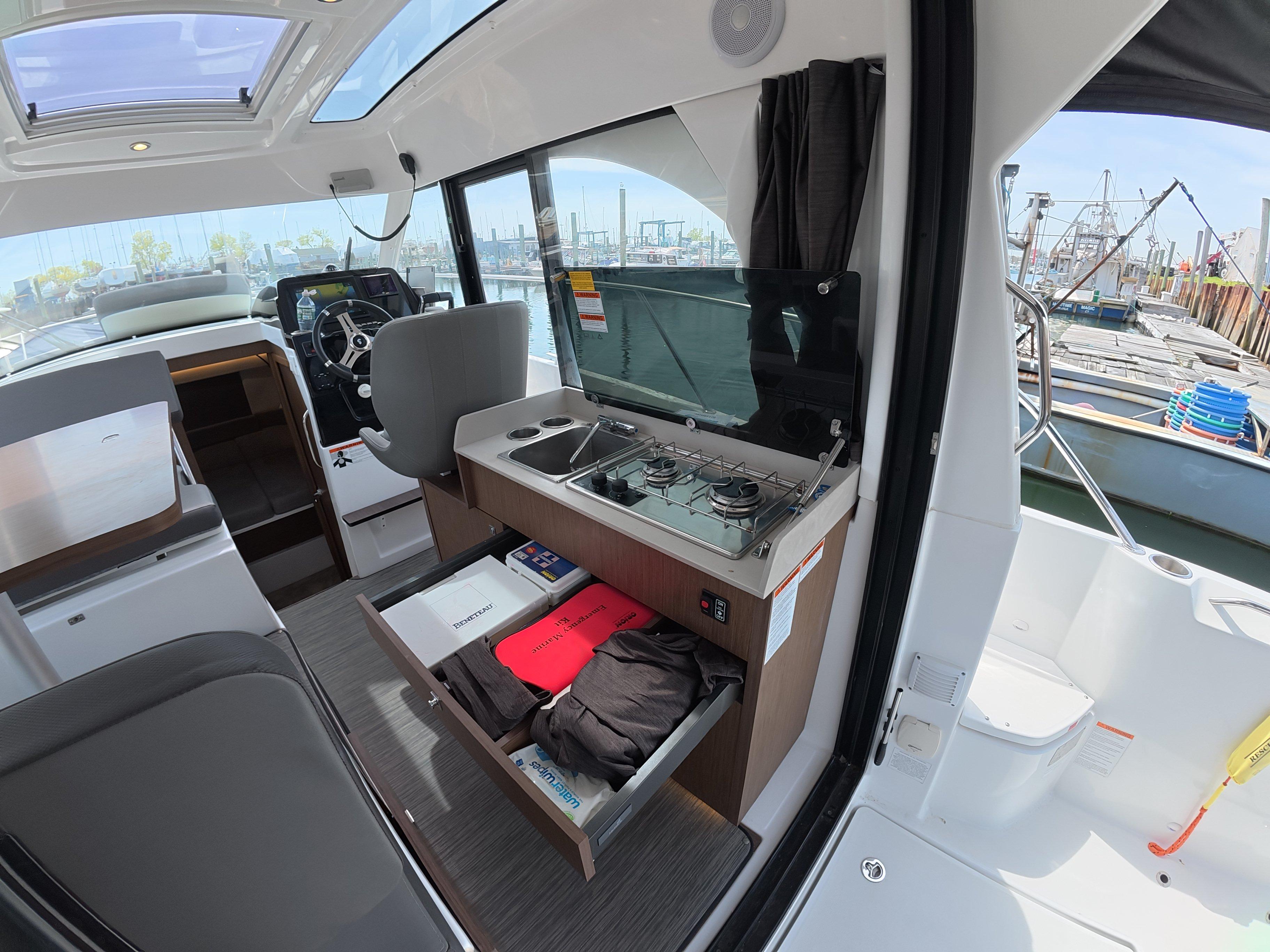 2023 Beneteau Antares 9-21