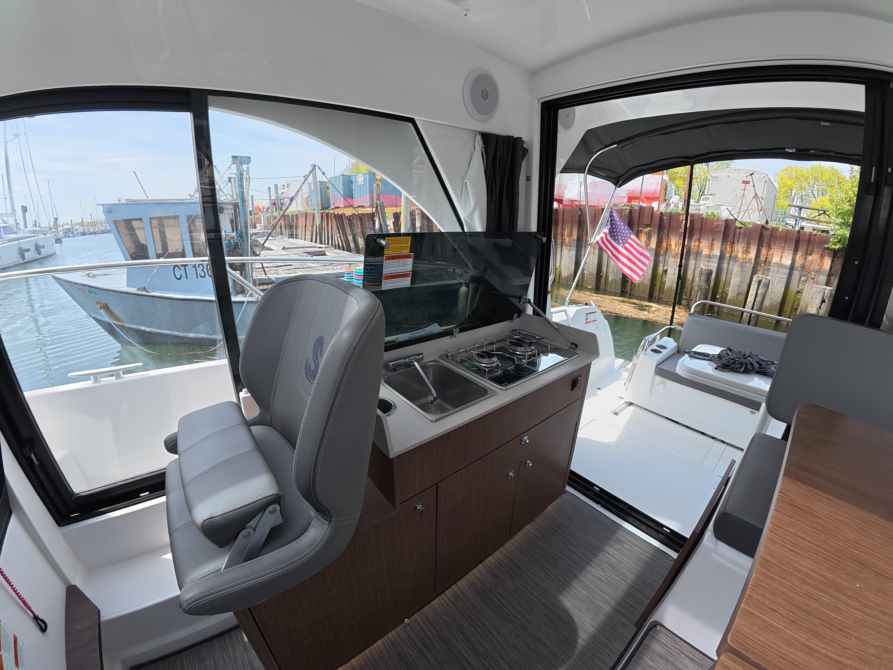 2023 Beneteau Antares 9-24