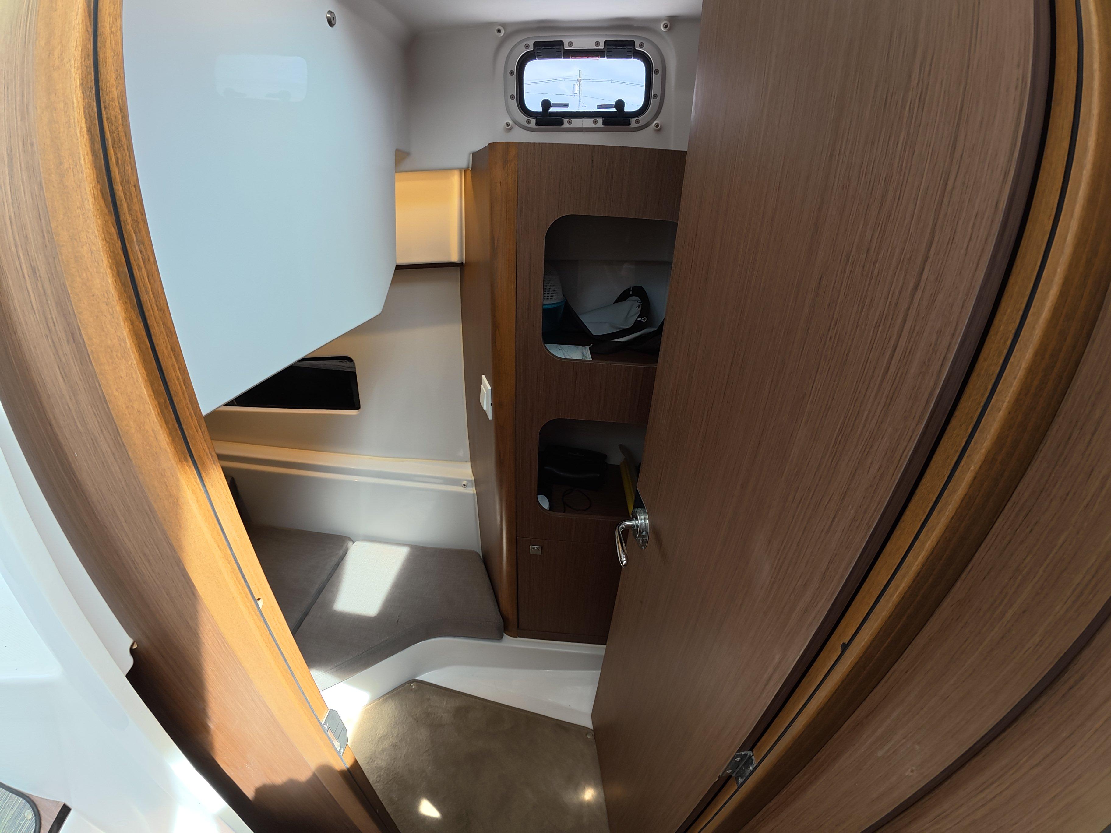 2023 Beneteau Antares 9-32
