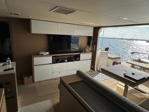 51' Neel, Listing Number 100915992, - Photo No. 8